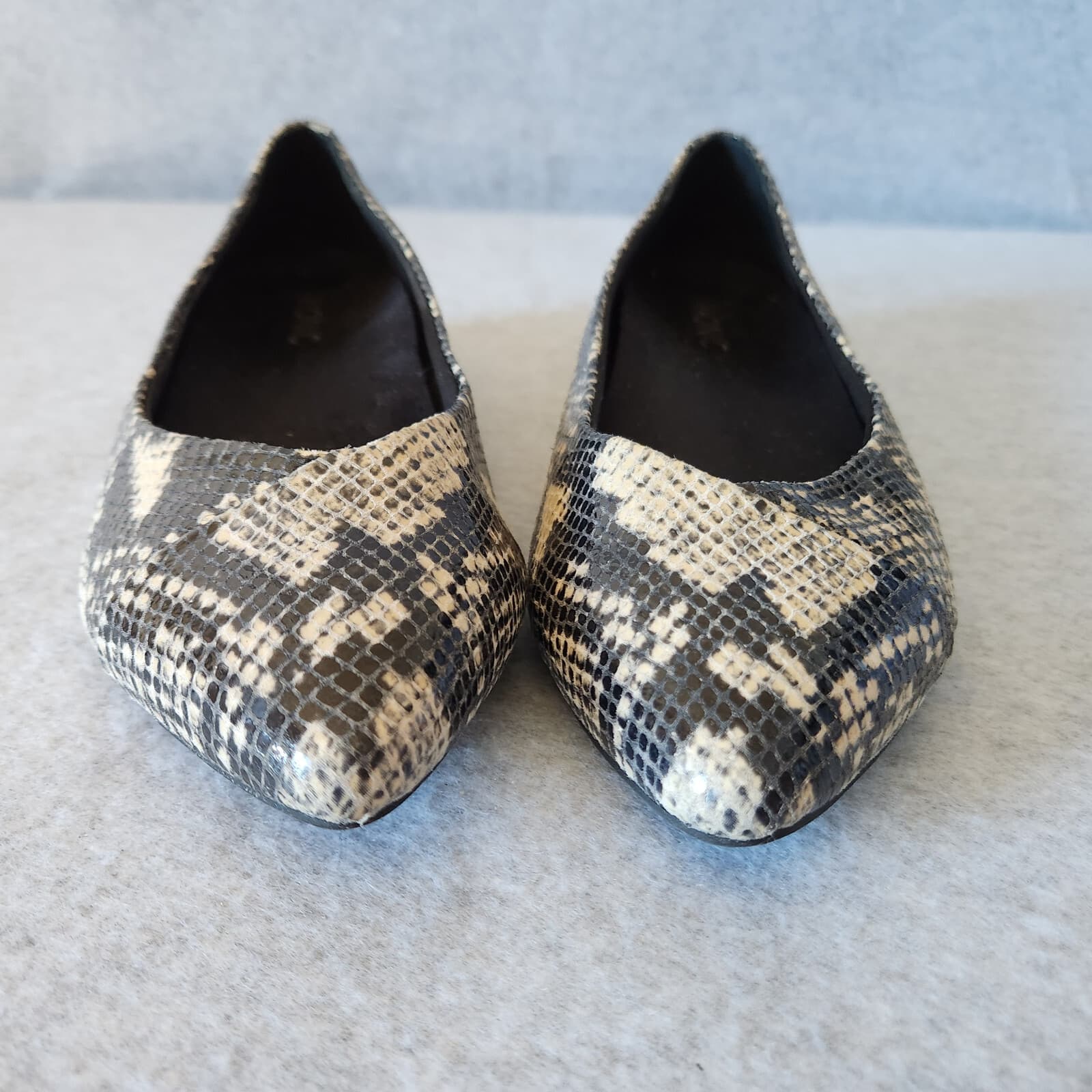 EUC VIONIC Gem Caballo Snakeskin Leather Ballet Flats Slip-On Black Beige US8 - Thumbnail 10