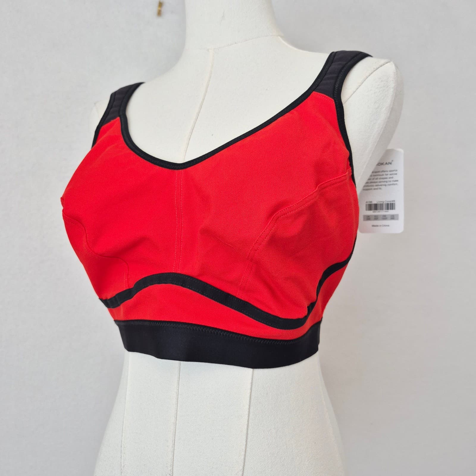 NWT SYROKAN Ultimate Run Sport Bra Wirefree Adjustable Living Coral Women's 38E - Thumbnail 2
