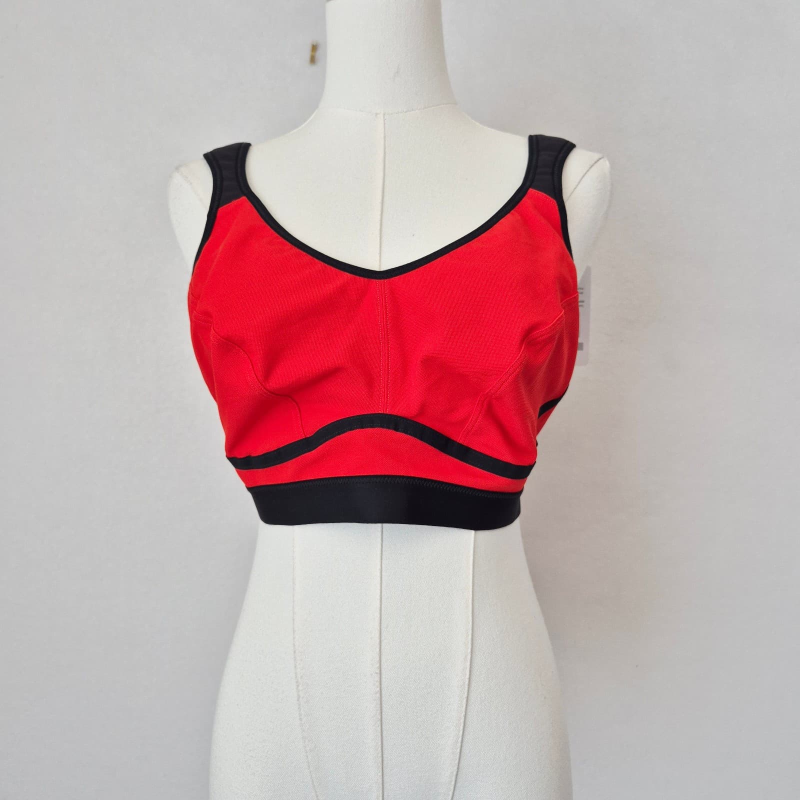 NWT SYROKAN Ultimate Run Sport Bra Wirefree Adjustable Living Coral Women's 38E - Thumbnail 3