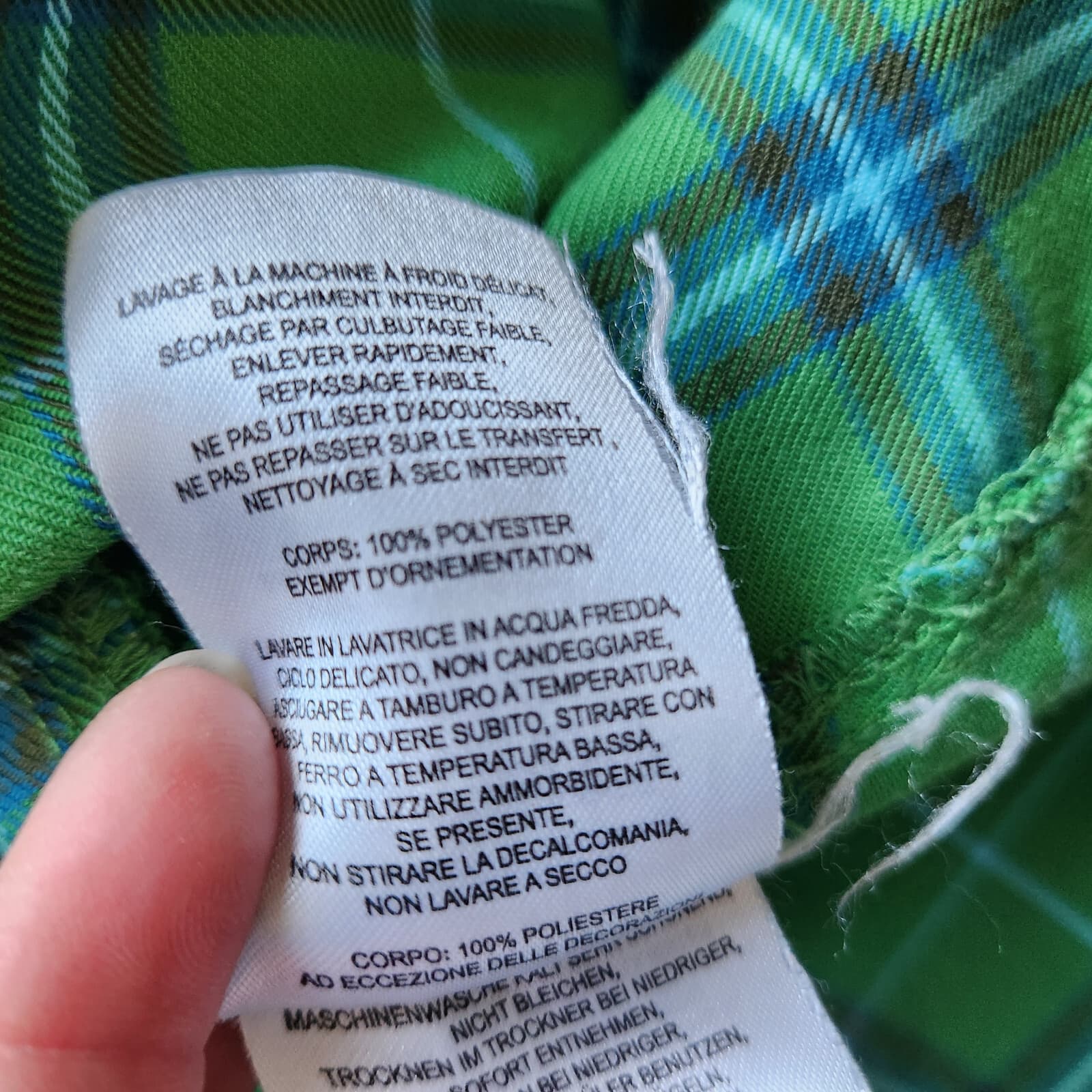 Mountain Hardwear Plaid Outdoor Button-Up Shirt Long Sleeve Green Women Bust 42" - Thumbnail 9