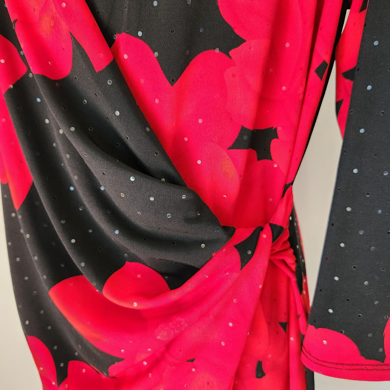 Clara Sun Woo Floral Jersey Surplice Cocktail Party Dress Stretch Red Black Sz.L - Thumbnail 3
