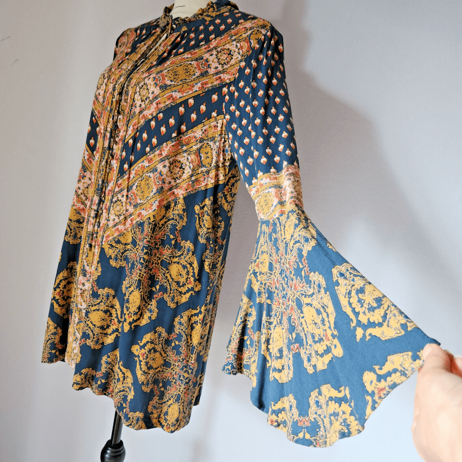 Free People Magic Mystery Ikat Paisley Tunic Top Bell Sleeve Rayon Multicolor M - Thumbnail 2