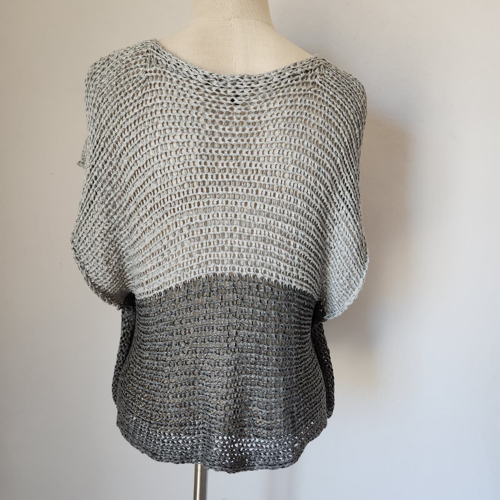 EILEEN FISHER Open Twist Knit Bateau Neck Boxy Crop Top Viscose Moon Gray Sz.PM - Thumbnail 6