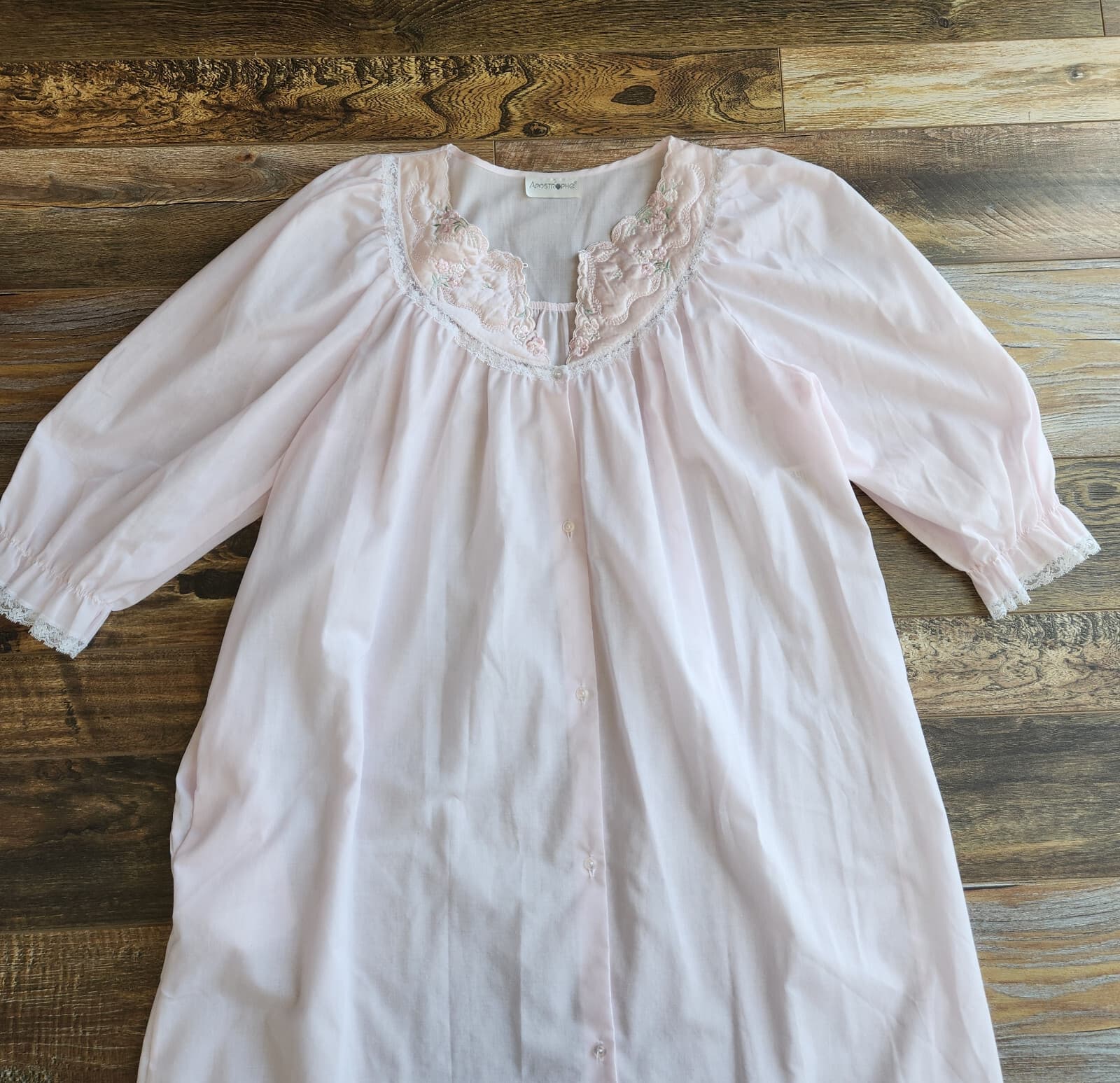 Vintage NWoT Apostrophe Sears Embroidered Lace-Trim Nightgown Button Pink Sz.M - Thumbnail 5