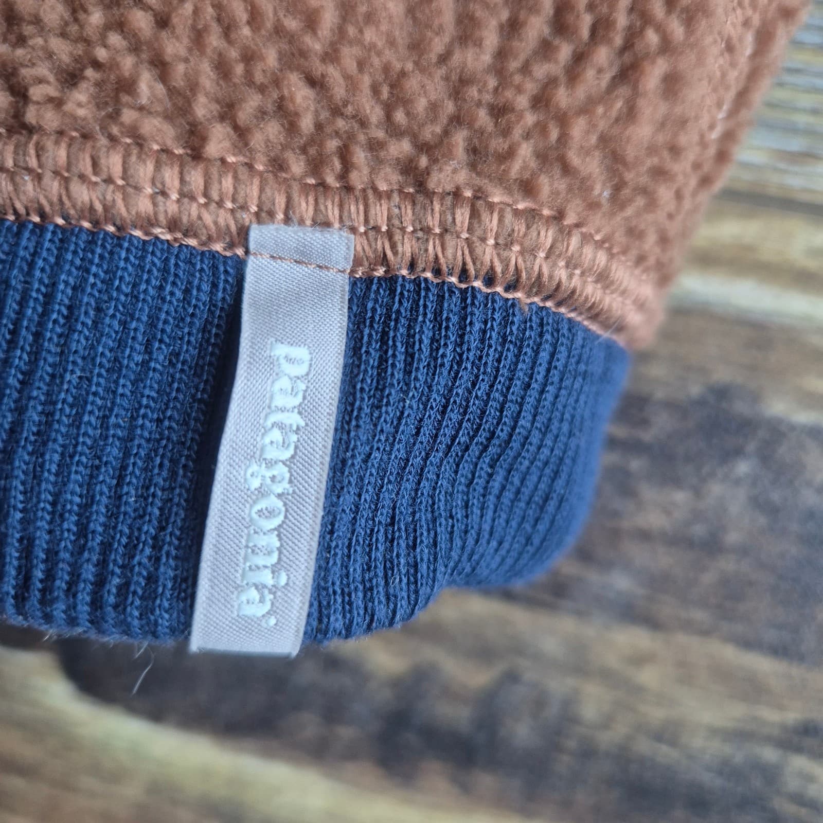 Patagonia Reversible Shearling Crew-Neck Sweater Long Sleeve Brown Women's L - Thumbnail 11