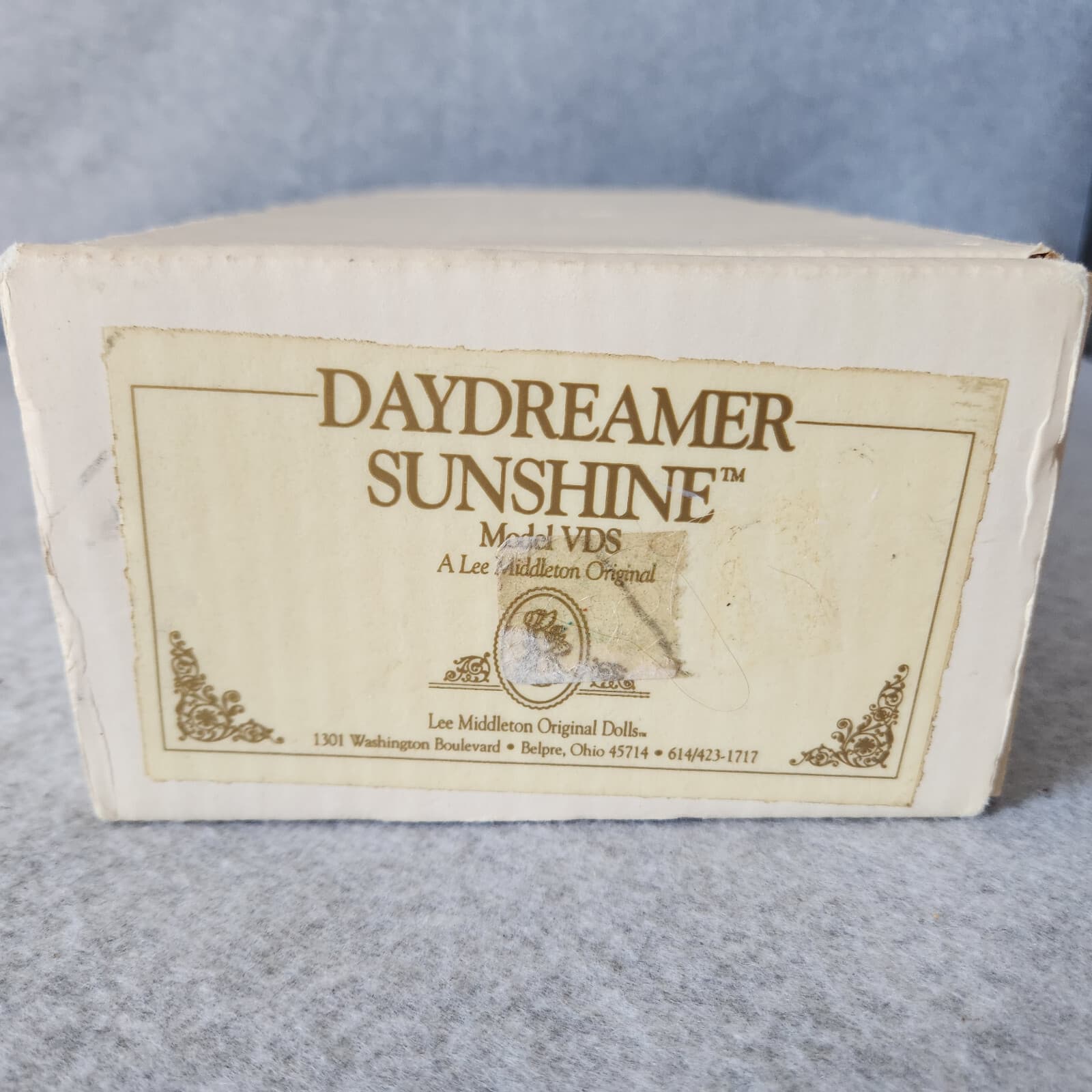Vintage'90s Lee Middleton Collectible Vinly Dolls Day Dreamer Sunshine with Box - Thumbnail 7