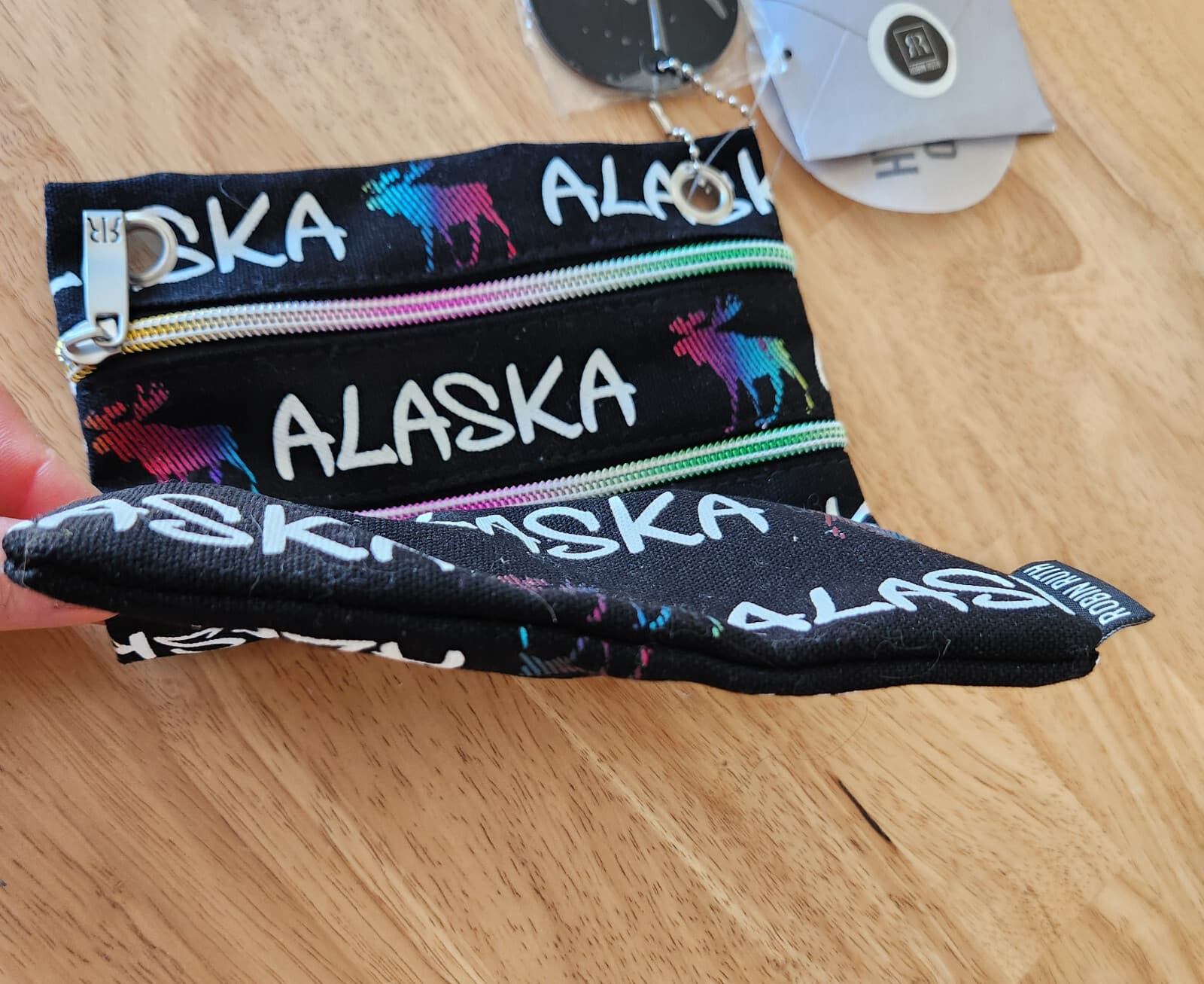 NWT Robin Ruth Alaska Crossbody Travel Bag Canvas Spellout Moose Printed Black - Thumbnail 7