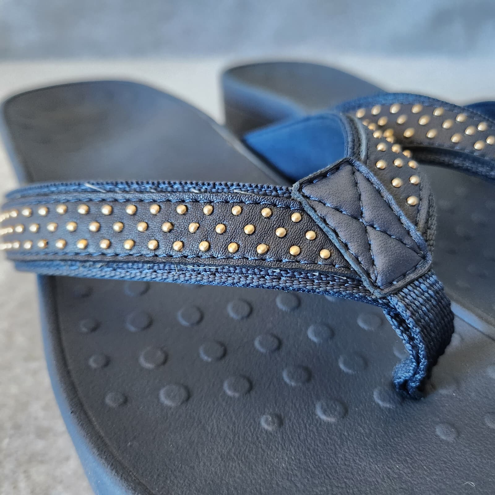 Vionic US9 Pacific Kehoe Studded Orthotic Thong Wedge Sandals Arch Support Blue - Thumbnail 8