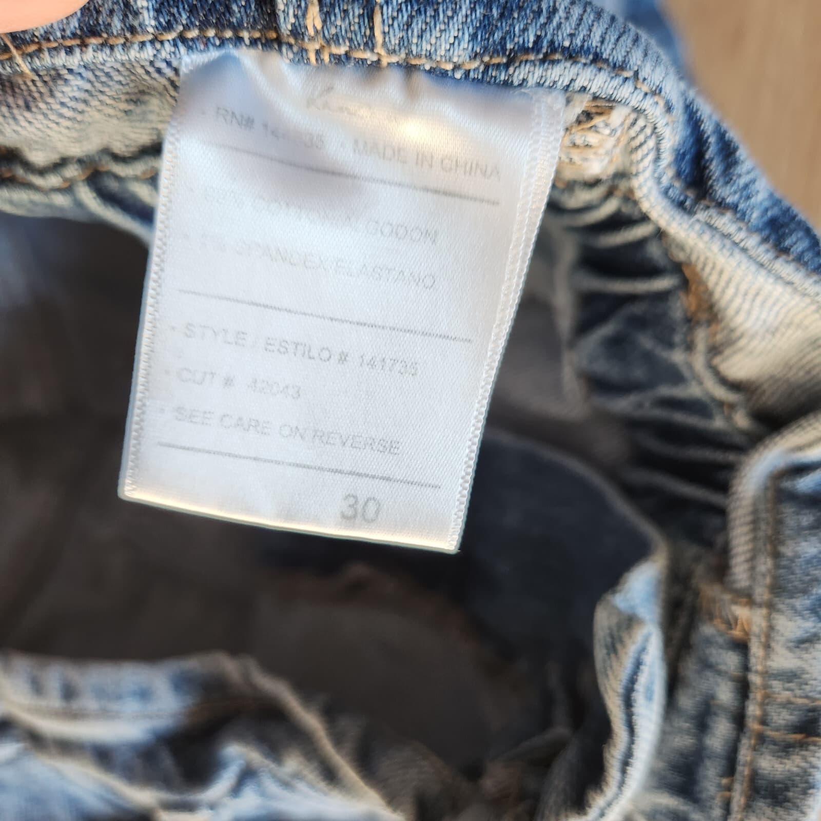 KanCan 90s High Rise Belted Paper-Bag Jean Shorts Zip Light-Washed Blue Women 30 - Thumbnail 10