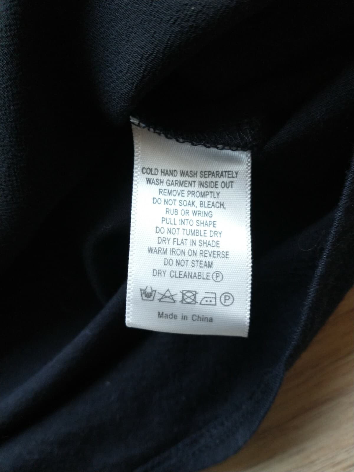 WITHCERY Women Viscose Knit Top Blouse Long Bell-Sleeve V-neck Black Sz.L - Thumbnail 7