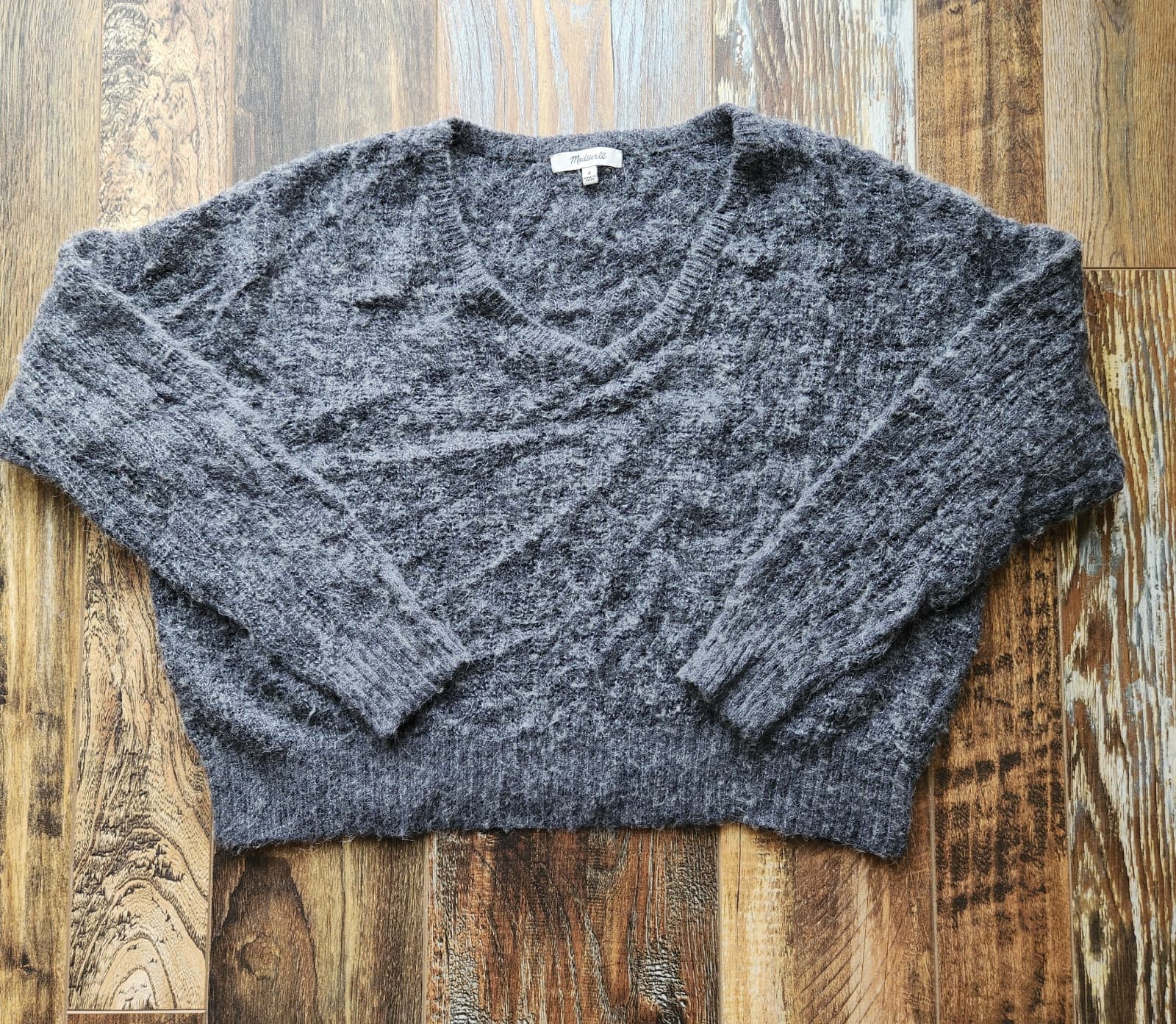 Madewell Alna Alpaca Blend Boxy Relax-Fit V-Neck Sweater Grey Carbon Women's M - Thumbnail 4