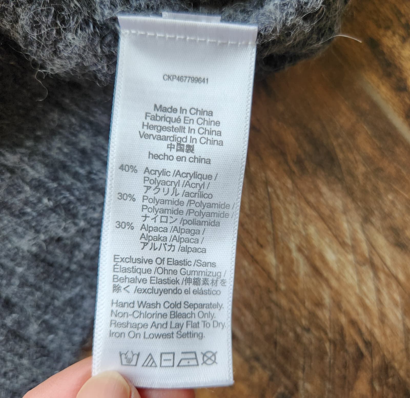 Madewell Alna Alpaca Blend Boxy Relax-Fit V-Neck Sweater Grey Carbon Women's M - Thumbnail 9