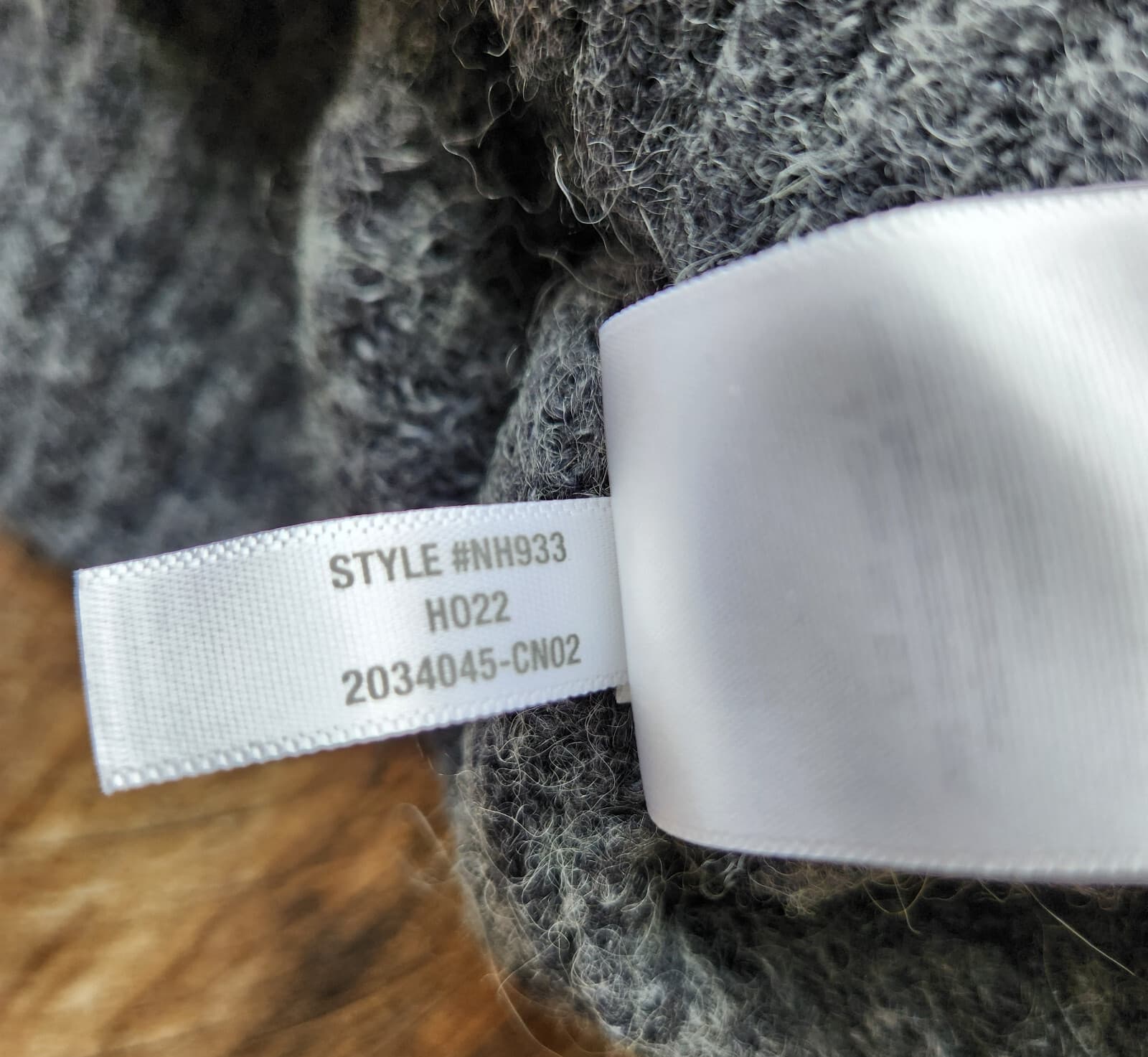 Madewell Alna Alpaca Blend Boxy Relax-Fit V-Neck Sweater Grey Carbon Women's M - Thumbnail 10