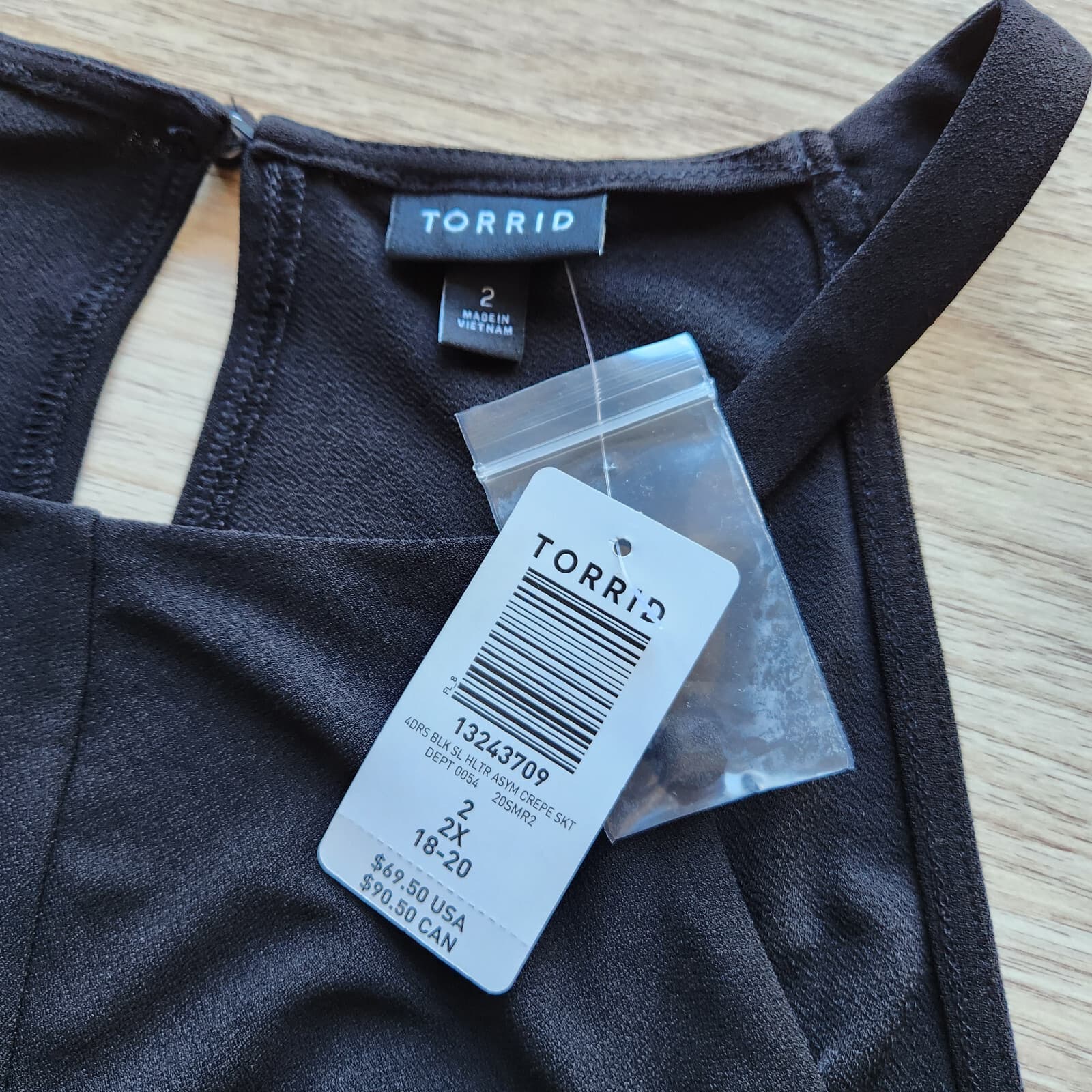 NWT Torrid Black Crepe High Neck Skater Dress Sleeveless Pocket Stretch 2X $69 - Thumbnail 9