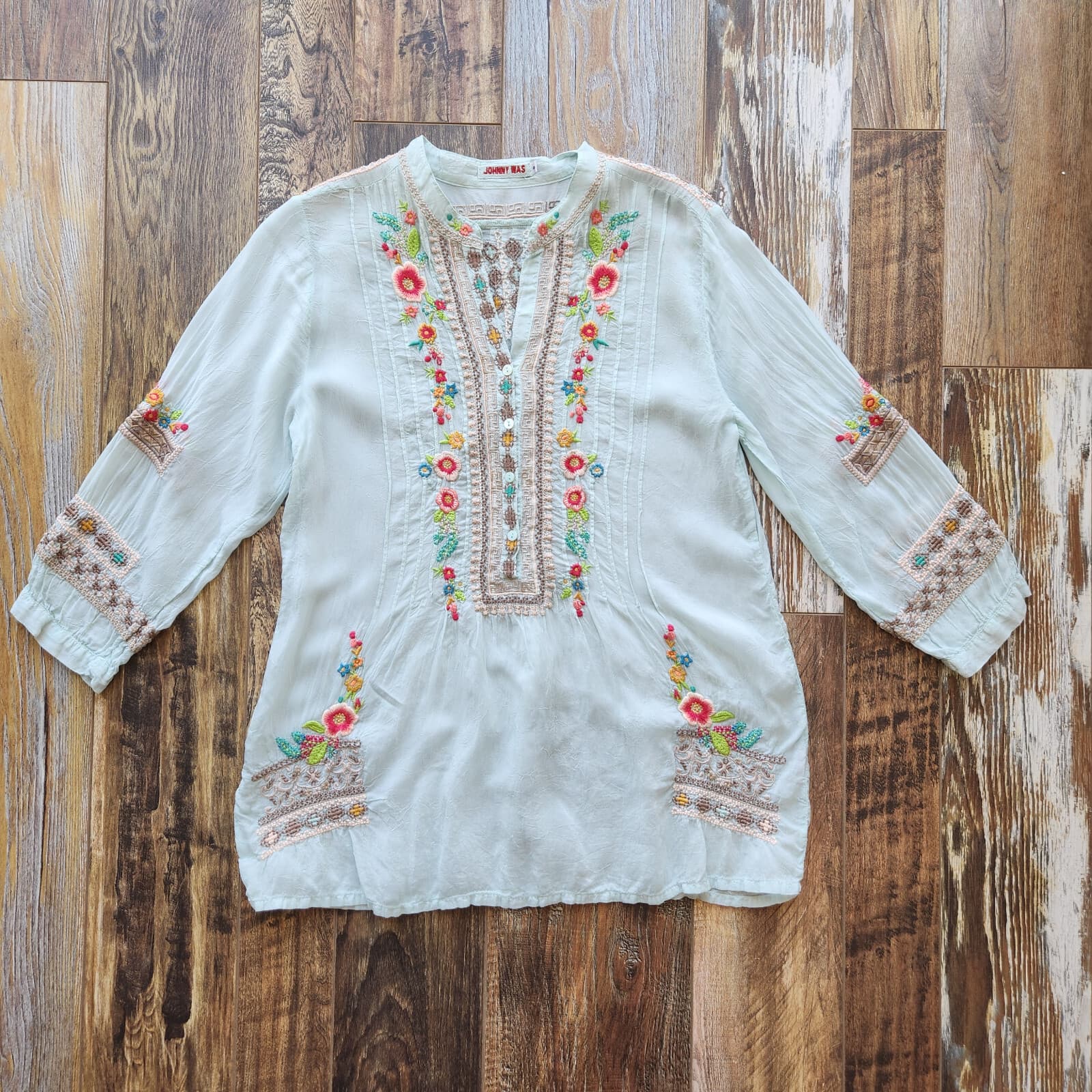 JOHNNY WAS Floral Embroidered Semi-Sheer Top Popover V-Neck 3/4 Sleeve Green S - Thumbnail 4