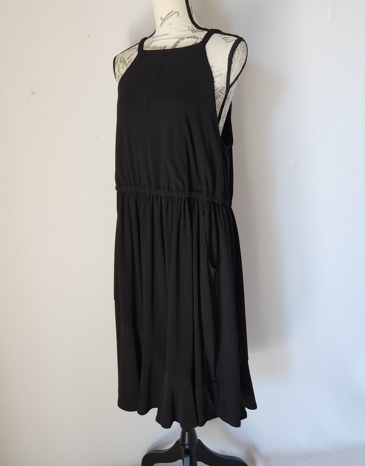 NWT Torrid Black Crepe High Neck Skater Dress Sleeveless Pocket Stretch 2X $69 - Thumbnail 3