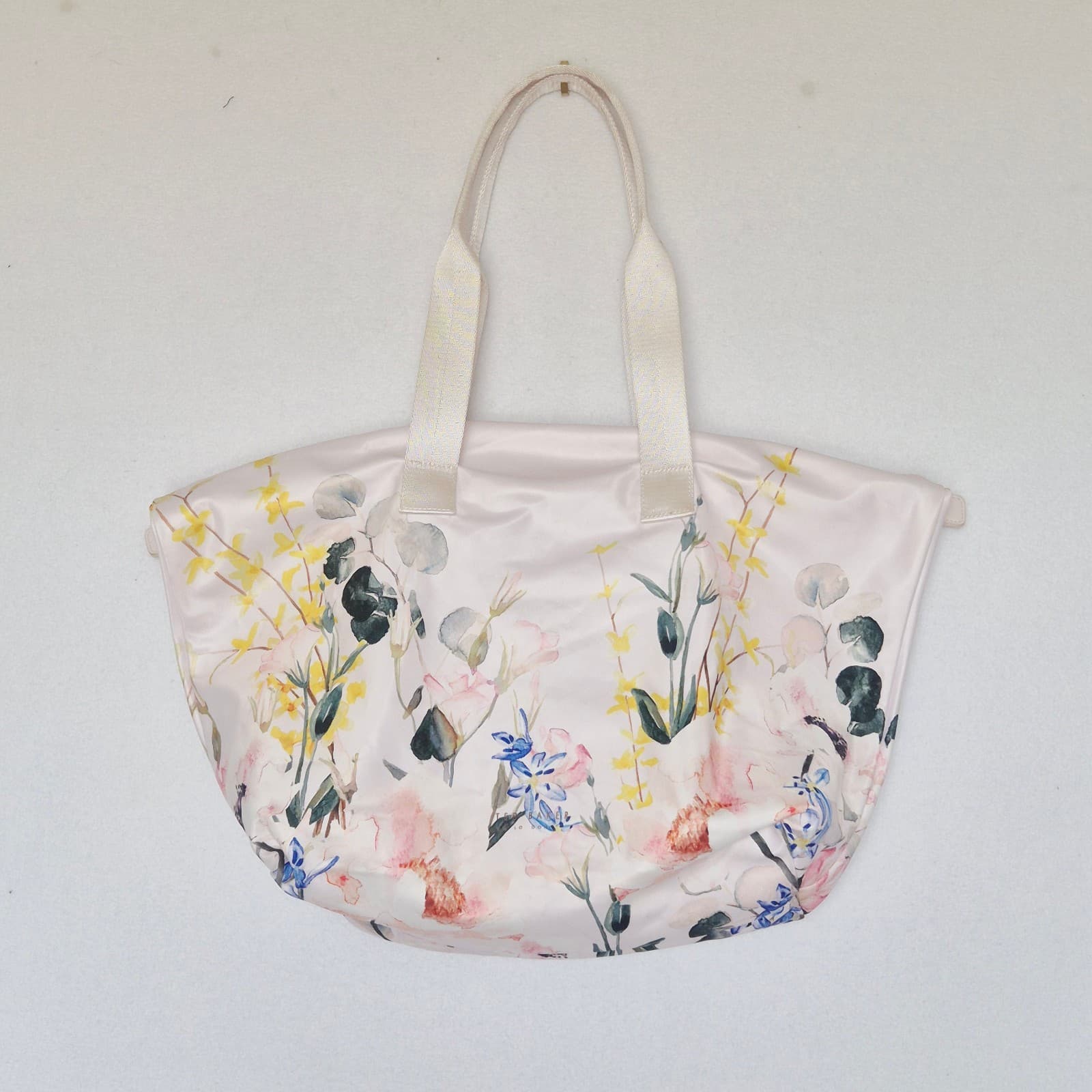 Ted Baker Vibrant Painted Meadow Floral Tote Bag Double Handles Zip-Closure Pink - Thumbnail 3