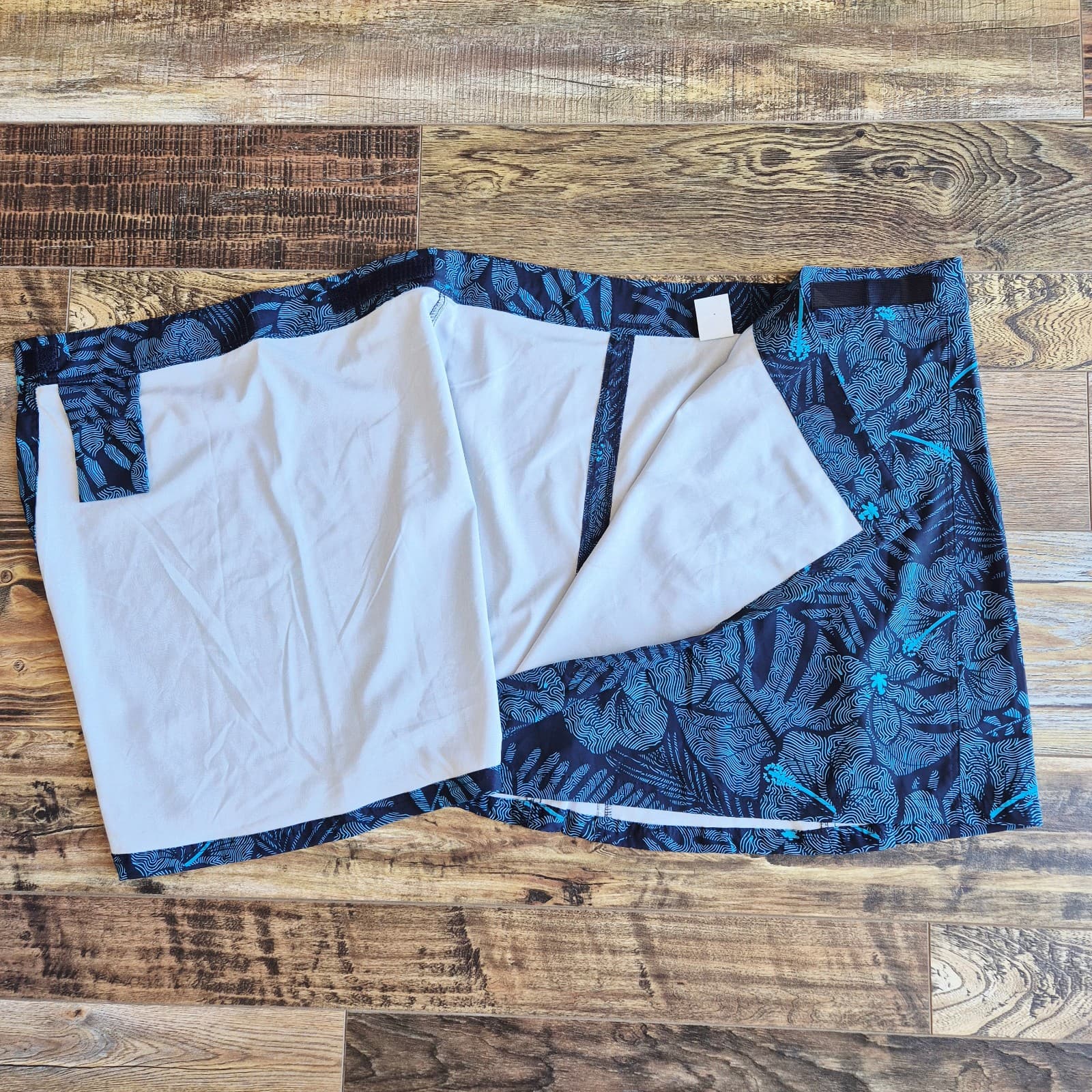 RipSkirt Hawaii Wrap Skirt Floral Maui Moonlight Wrinkle/Water Resistant Sz.L - Thumbnail 8