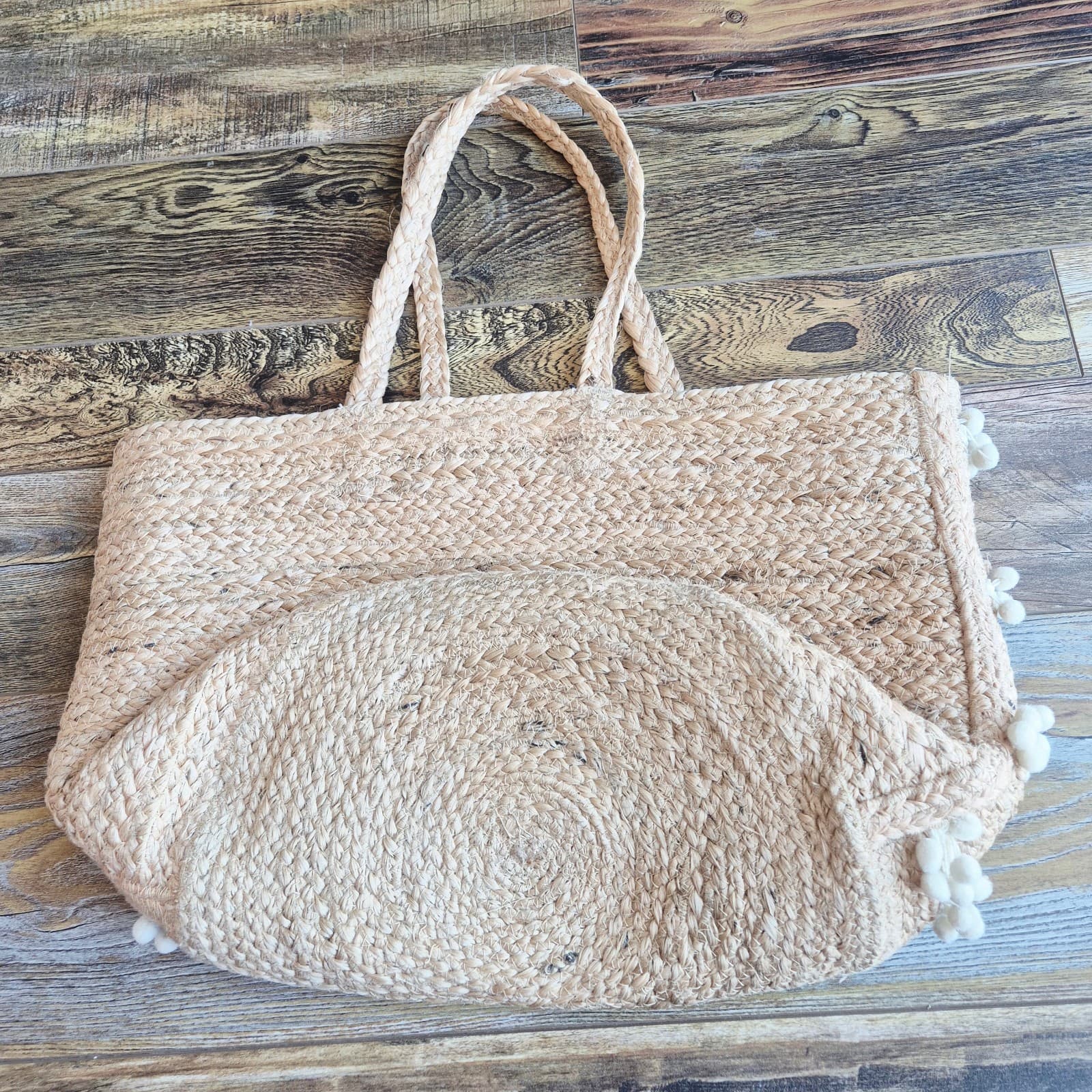 Shiraleah Chicago 100% Jute Summer Beach Tote Bag Horizontal Rows White Pom-Pom - Thumbnail 12