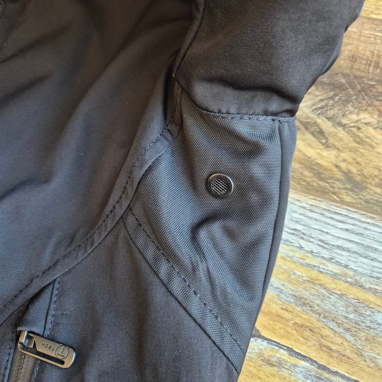 Tumi T-Tech Essential Gear Men's S Winter Jacket Insulated Zip-Snap Pocket Black - Thumbnail 14