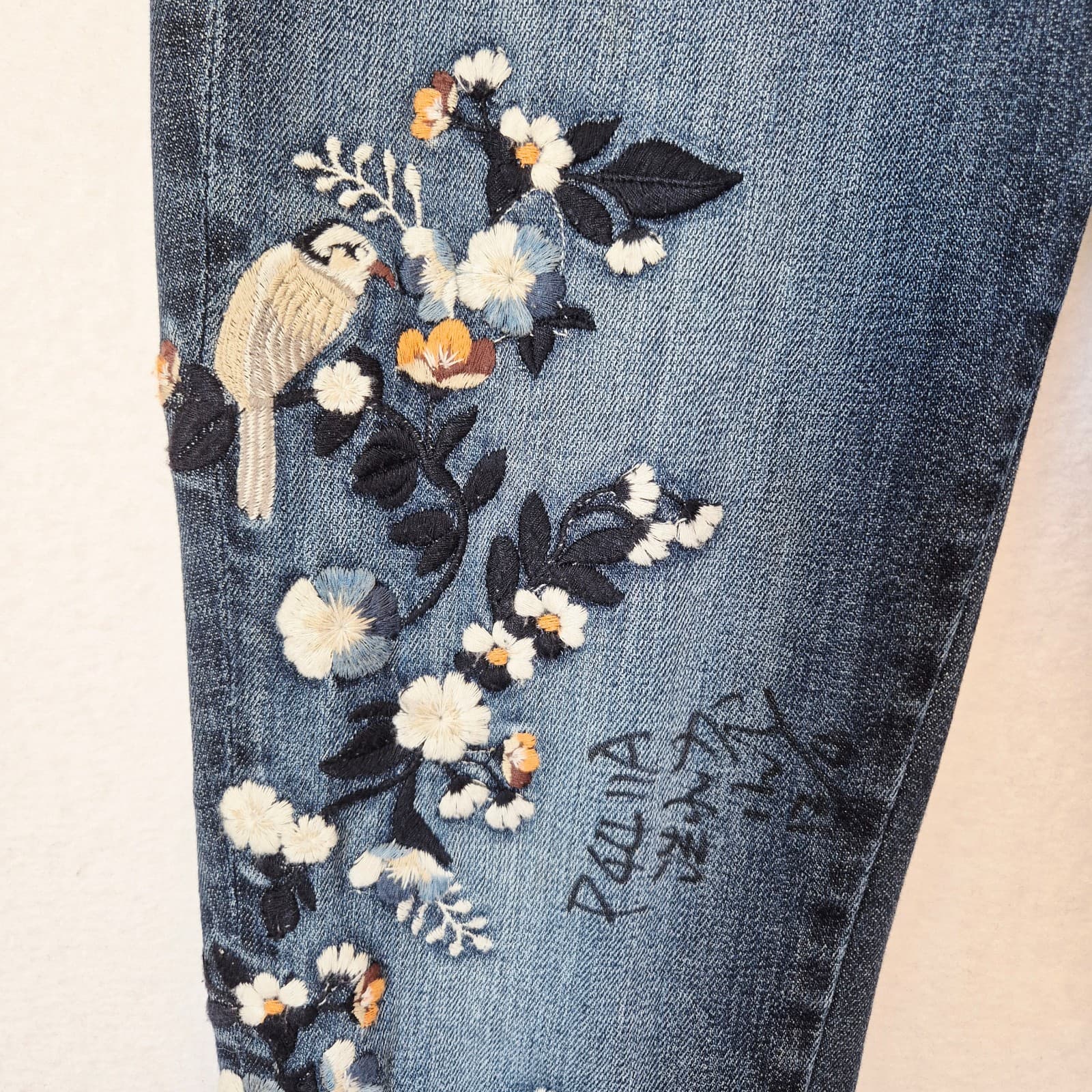 Driftwool Jackie Floral Bird Embroidered Skinny Ankle Jeans Zip Blue Women's 26 - Thumbnail 4