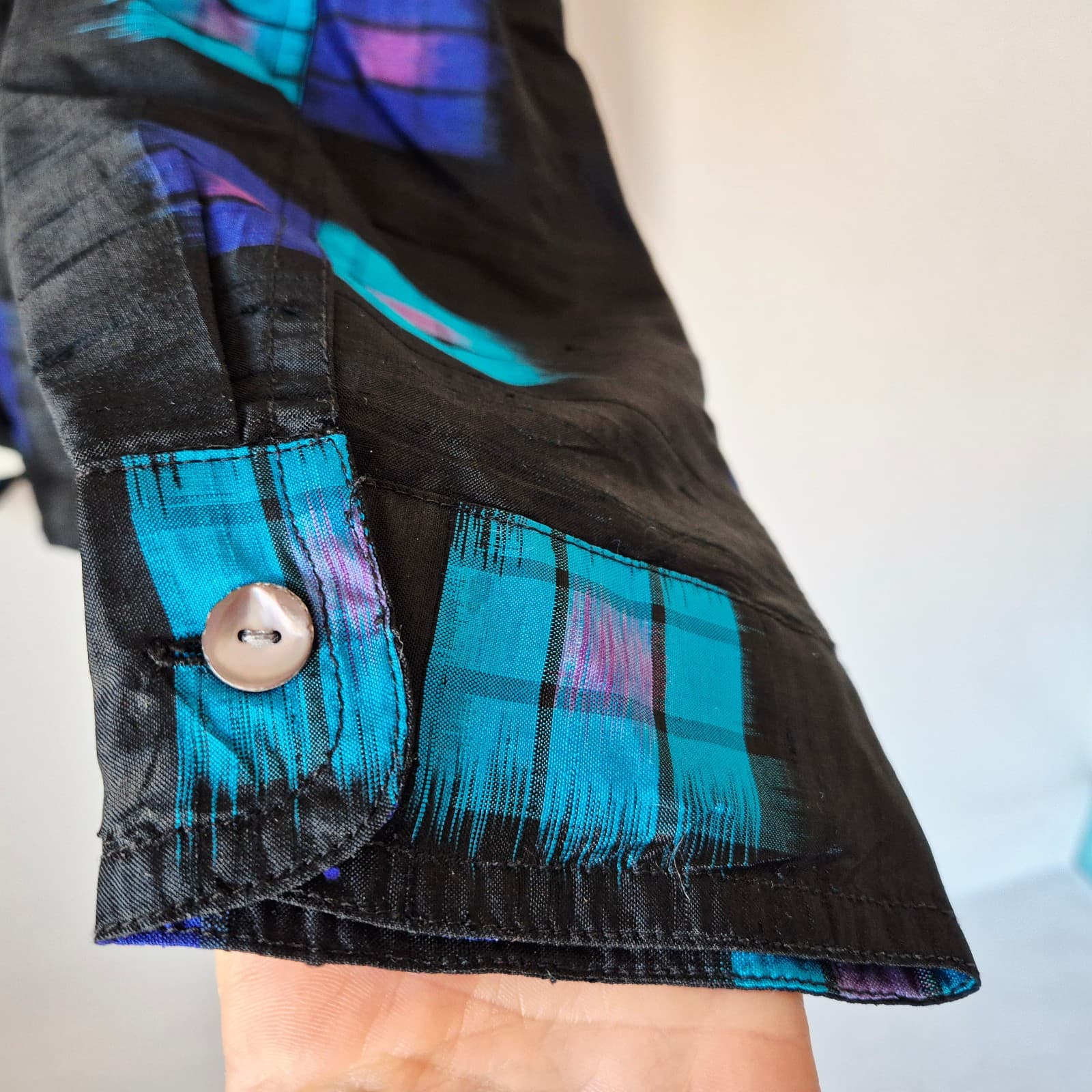 Vintage Chico's Design 100% Silk Geo-Print Boxy Shirt Button-Up Blue Black Sz.3 - Thumbnail 6