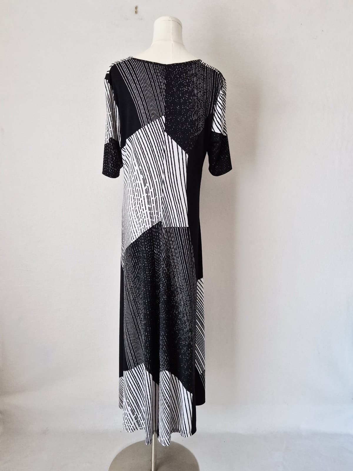 Q'neel Nordic Design Jersey Striped Swing Maxi Dress 3/4 Sleeve Black White EU42 - Thumbnail 5