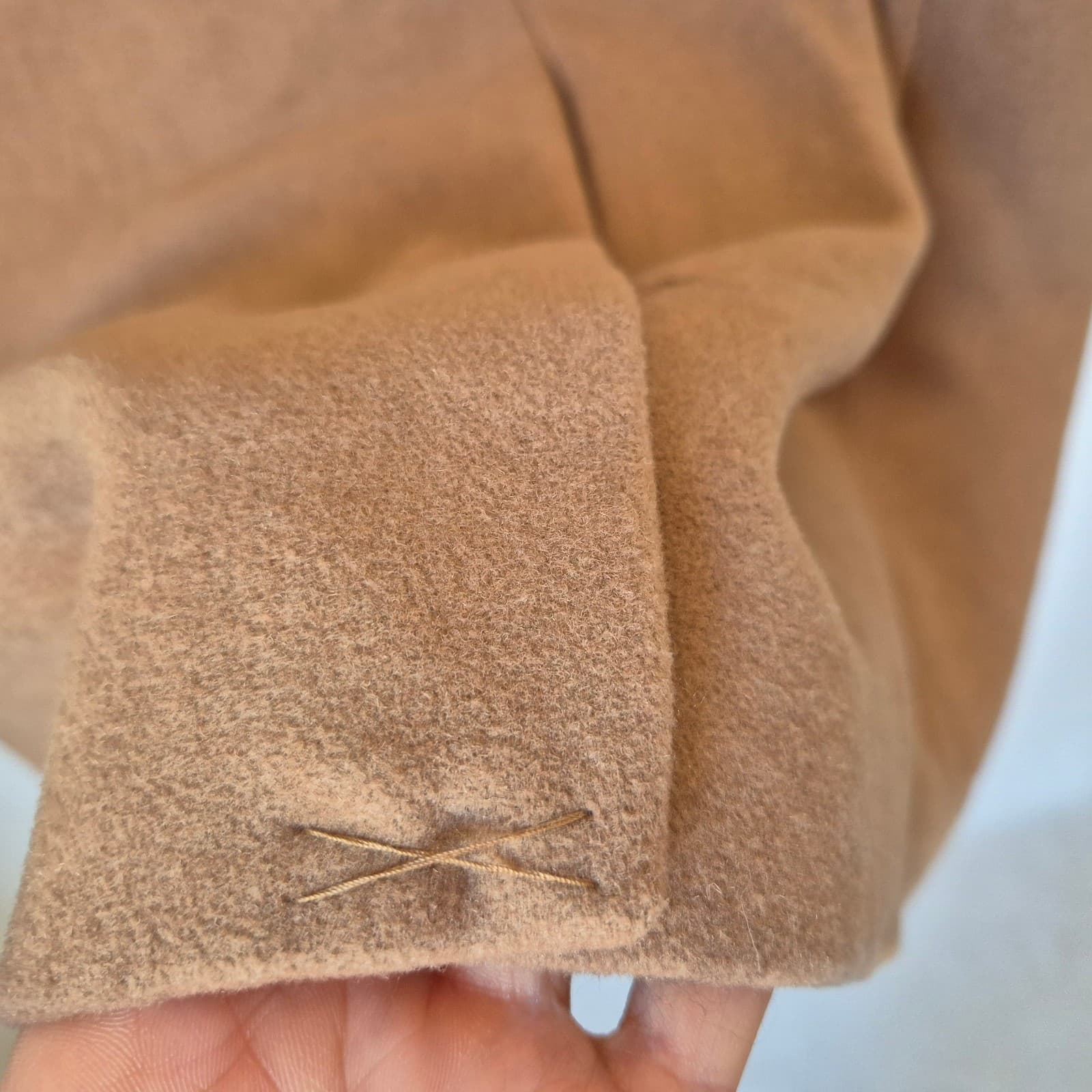NWoT H&M Man's 42R Wool Blend Peacoat Overcoat Funnel Neck Button Pocket Camel - Thumbnail 6