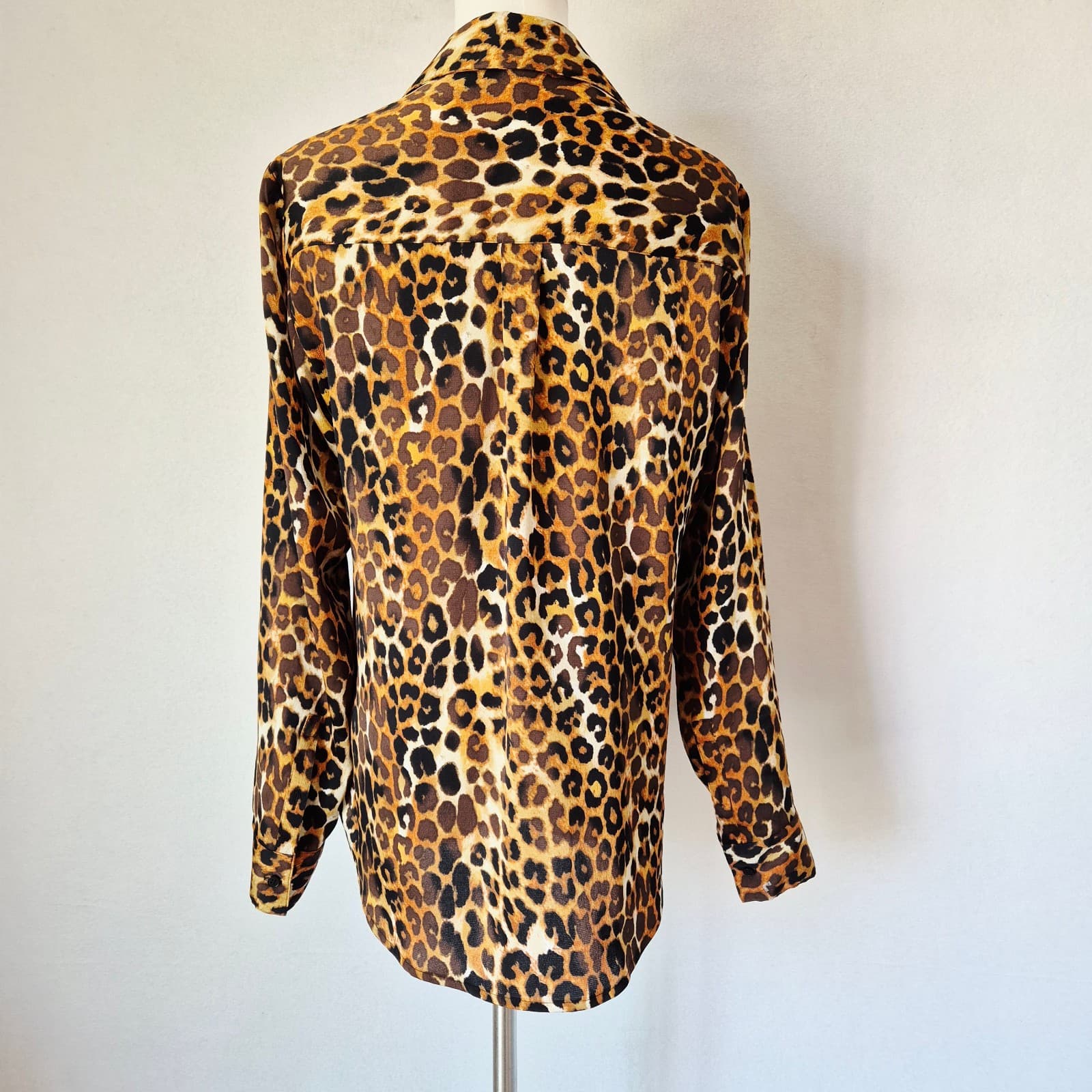 EXPRESS Portofino Leopard Chiffon Slim Fit Shirt Roll Tap Sleeve Brown Women's M - Thumbnail 7