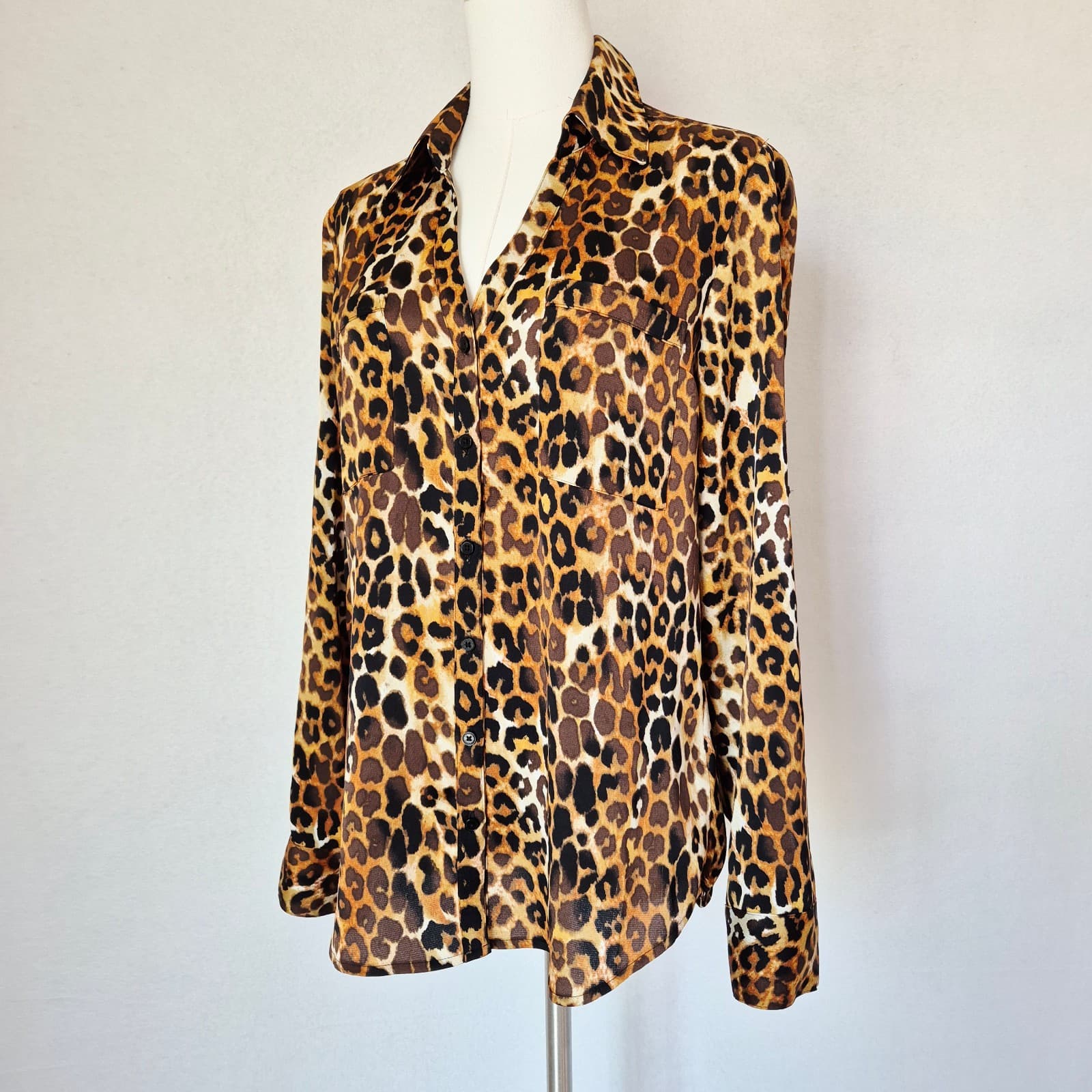 EXPRESS Portofino Leopard Chiffon Slim Fit Shirt Roll Tap Sleeve Brown Women's M - Thumbnail 4