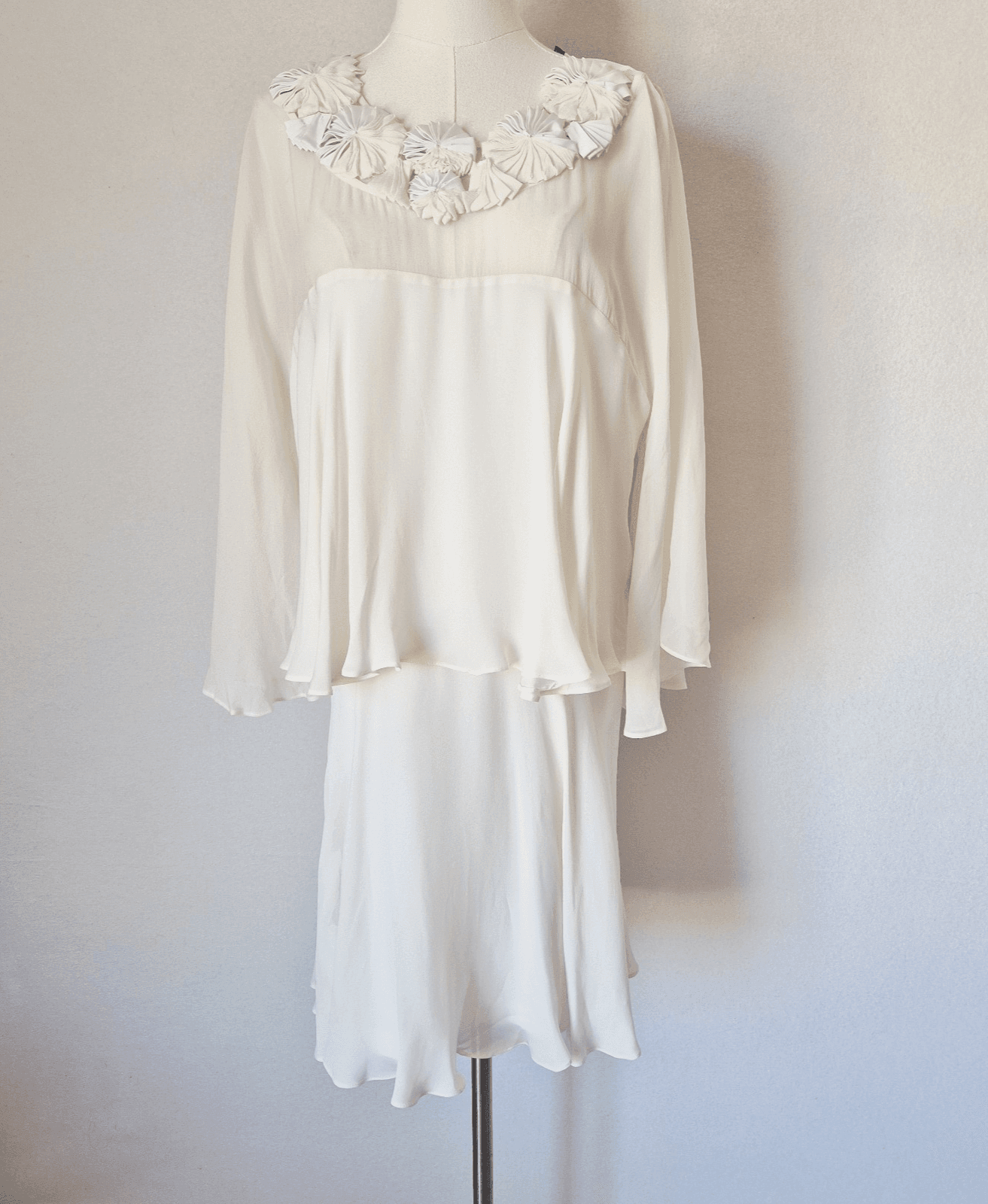 NWoT BCBGMaxazria 100% Silk Party Evening Sheer Chiffon Mini Dress Ivory Sz.L - Thumbnail 4