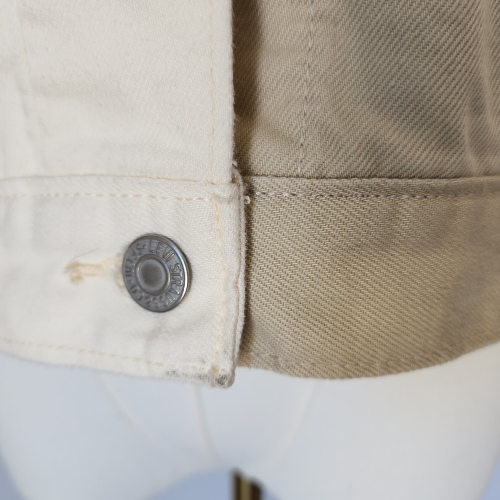 NWoT Levi's Original 2-Tone Tucker Denim Jacket Pocket Tan Stonewash Brown Sz.S - Thumbnail 12