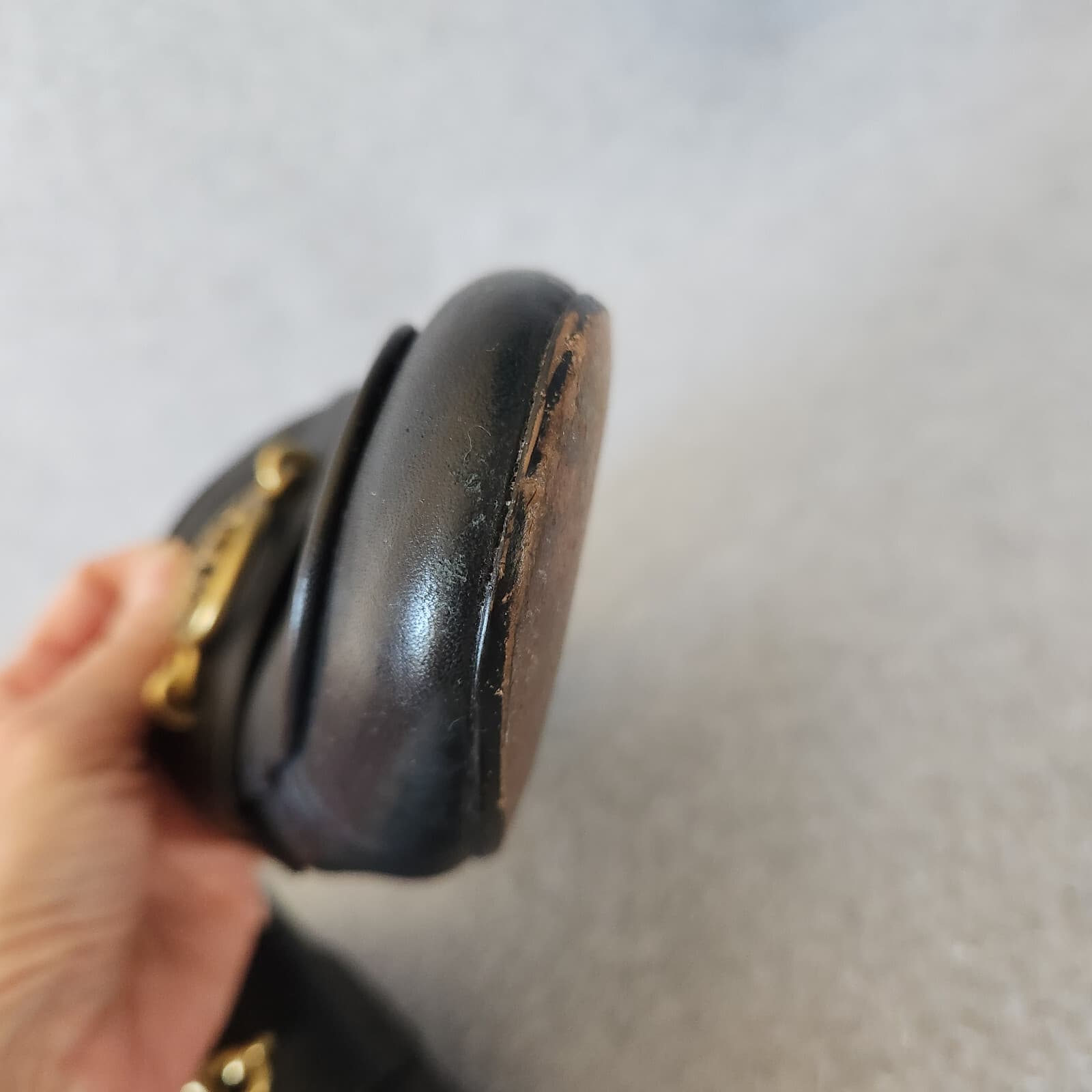Coach Scotty Black Leather Slide-On Mule Flat Gold Carriage Chainlink Women US7B - Thumbnail 11