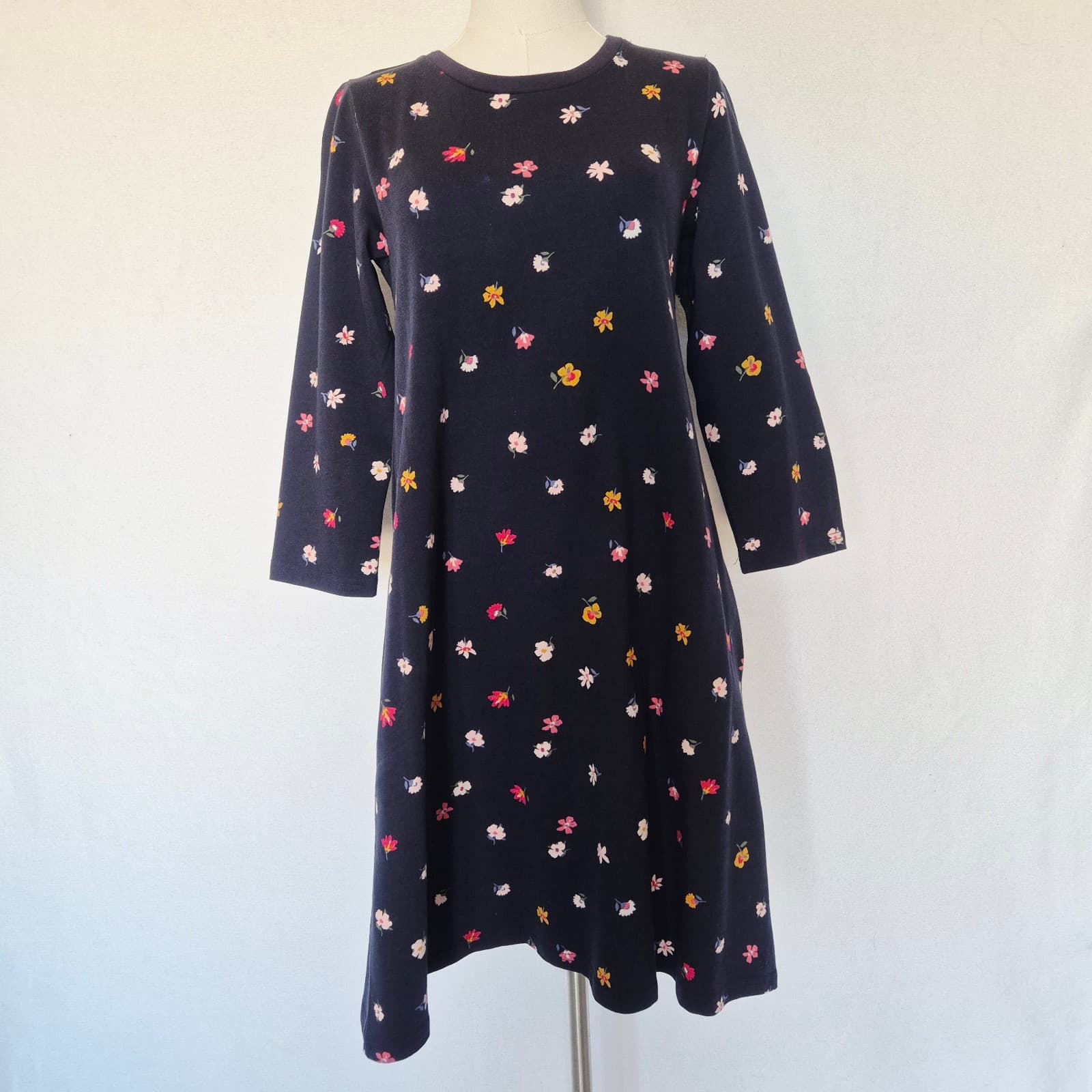 NWoT Joules Layla A-Line Jersey Dress Ditsy Floral Navy 3/4 Sleeve Pocket Size 8 - Thumbnail 3