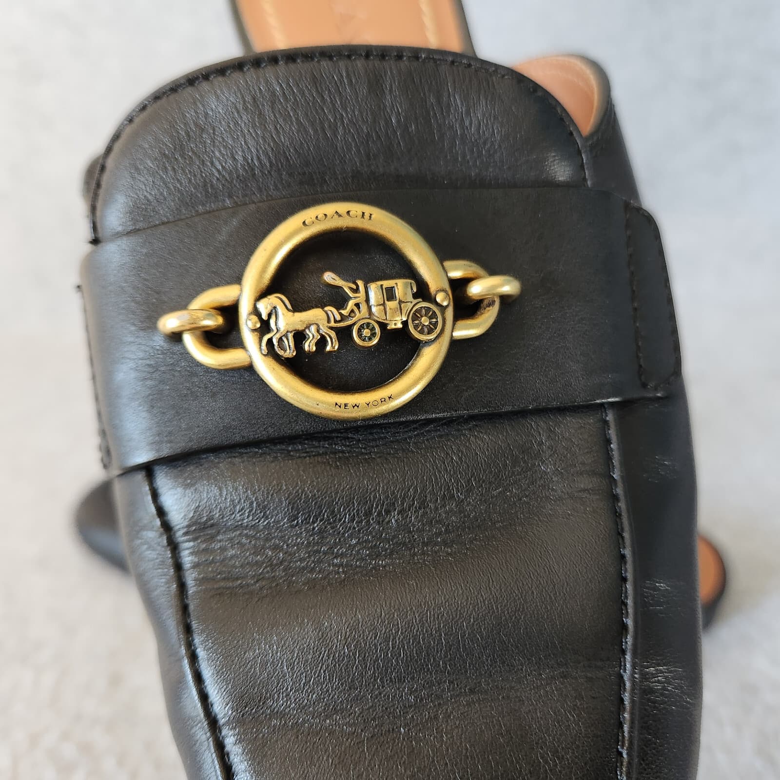 Coach Scotty Black Leather Slide-On Mule Flat Gold Carriage Chainlink Women US7B - Thumbnail 5