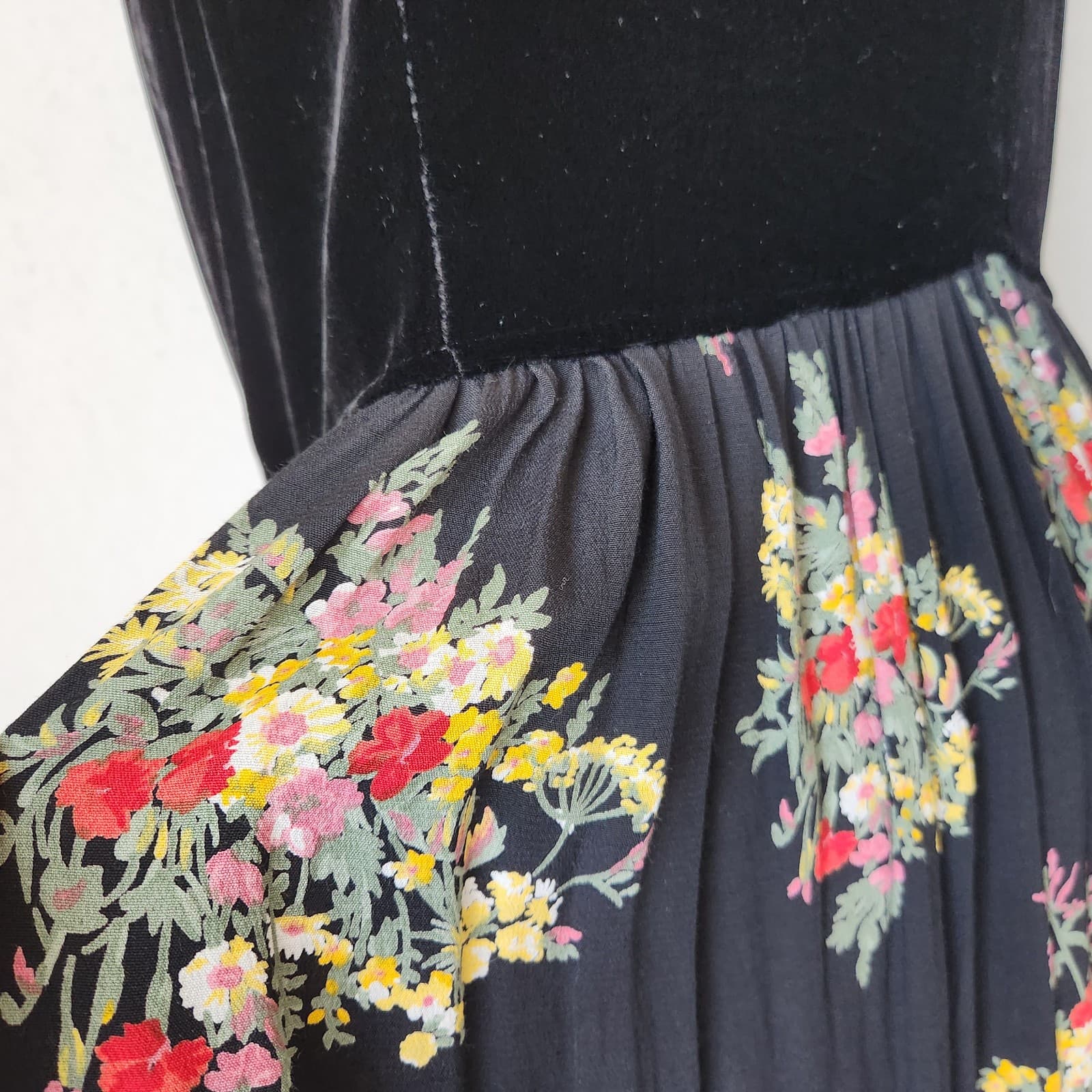 Vintage Loco Lindo Floral Velvet Cottagecore Maxi Dress Silk Rayon Black Sz.M - Thumbnail 7