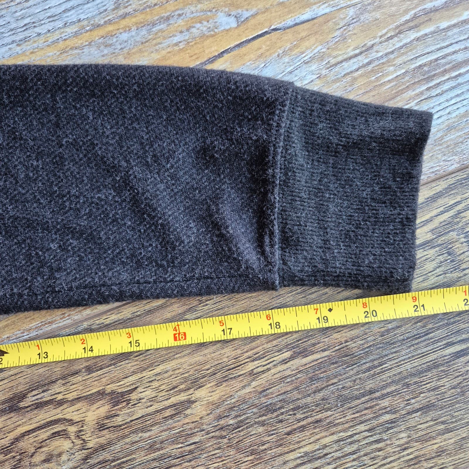 Faherty Legend Apres Waffle Knit Crew Neck Sweater Twill Heathered Black Women M - Thumbnail 12
