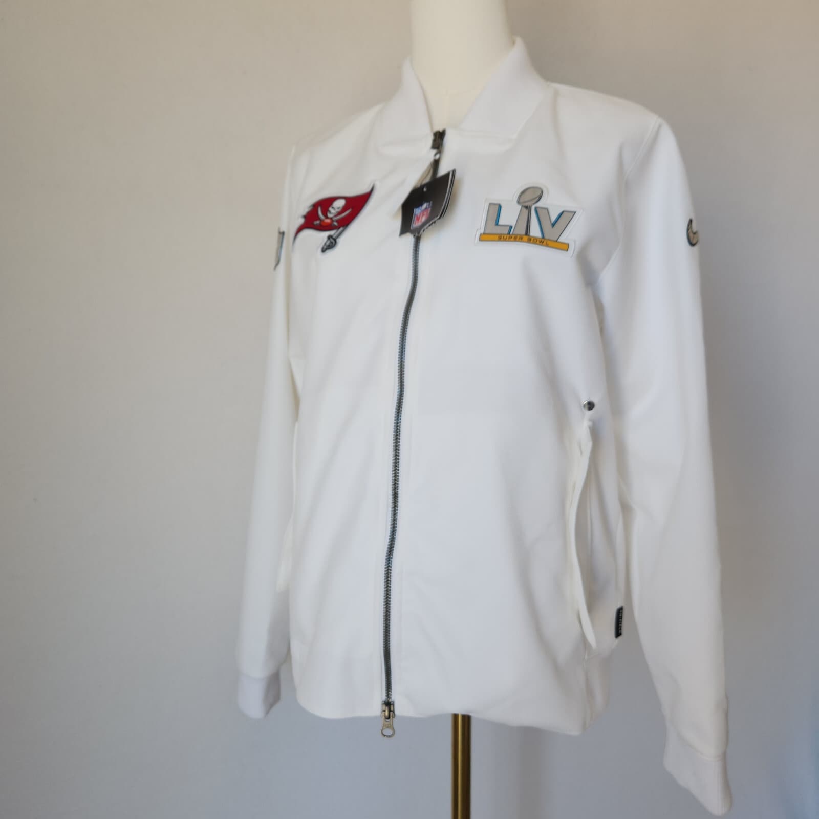 NWT Nike NFL Tampa Bay Buccaneers Super Bowl LV Bound Jacket Full-Zip Women's M - Thumbnail 3
