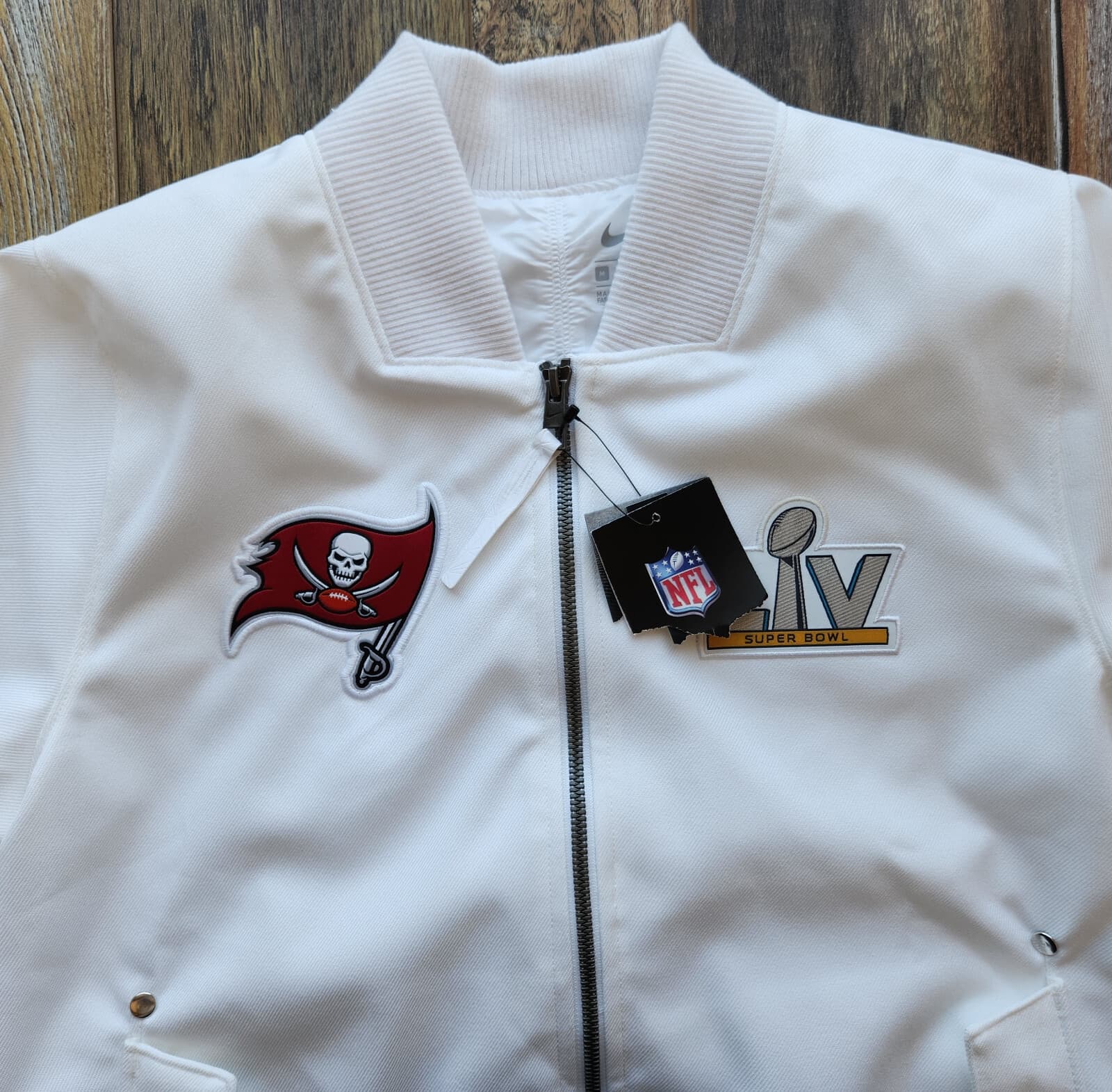 NWT Nike NFL Tampa Bay Buccaneers Super Bowl LV Bound Jacket Full-Zip Women's M - Thumbnail 6