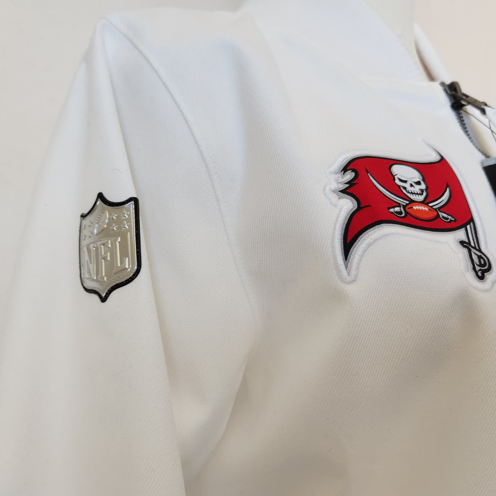 NWT Nike NFL Tampa Bay Buccaneers Super Bowl LV Bound Jacket Full-Zip Women's M - Thumbnail 7