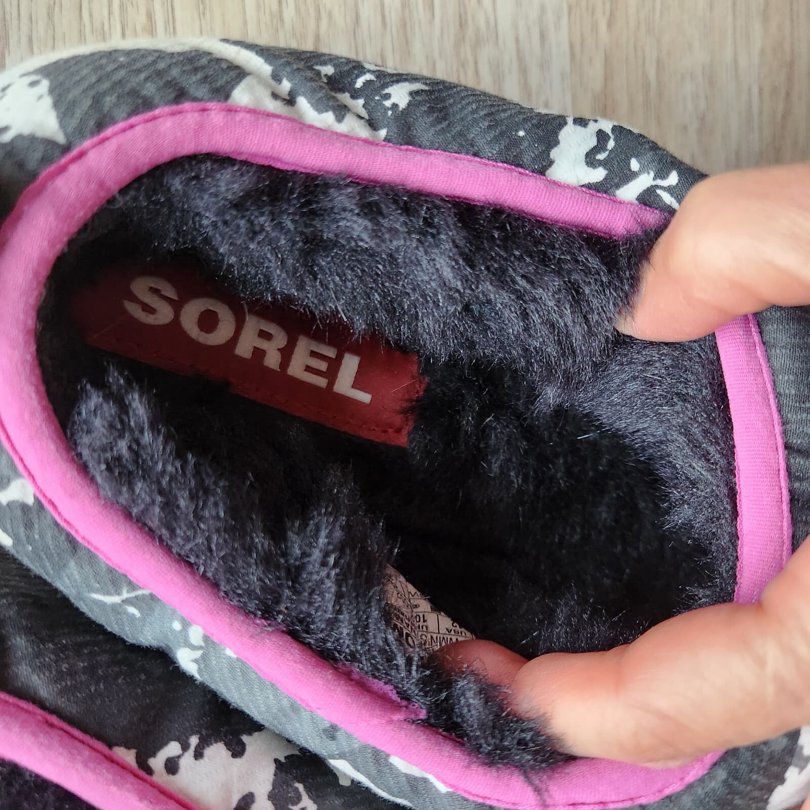 Sorel Go Bodega Run Indoor Outdoor Slipper Faux Fur Lining Quarry Black Women 12 - Thumbnail 10