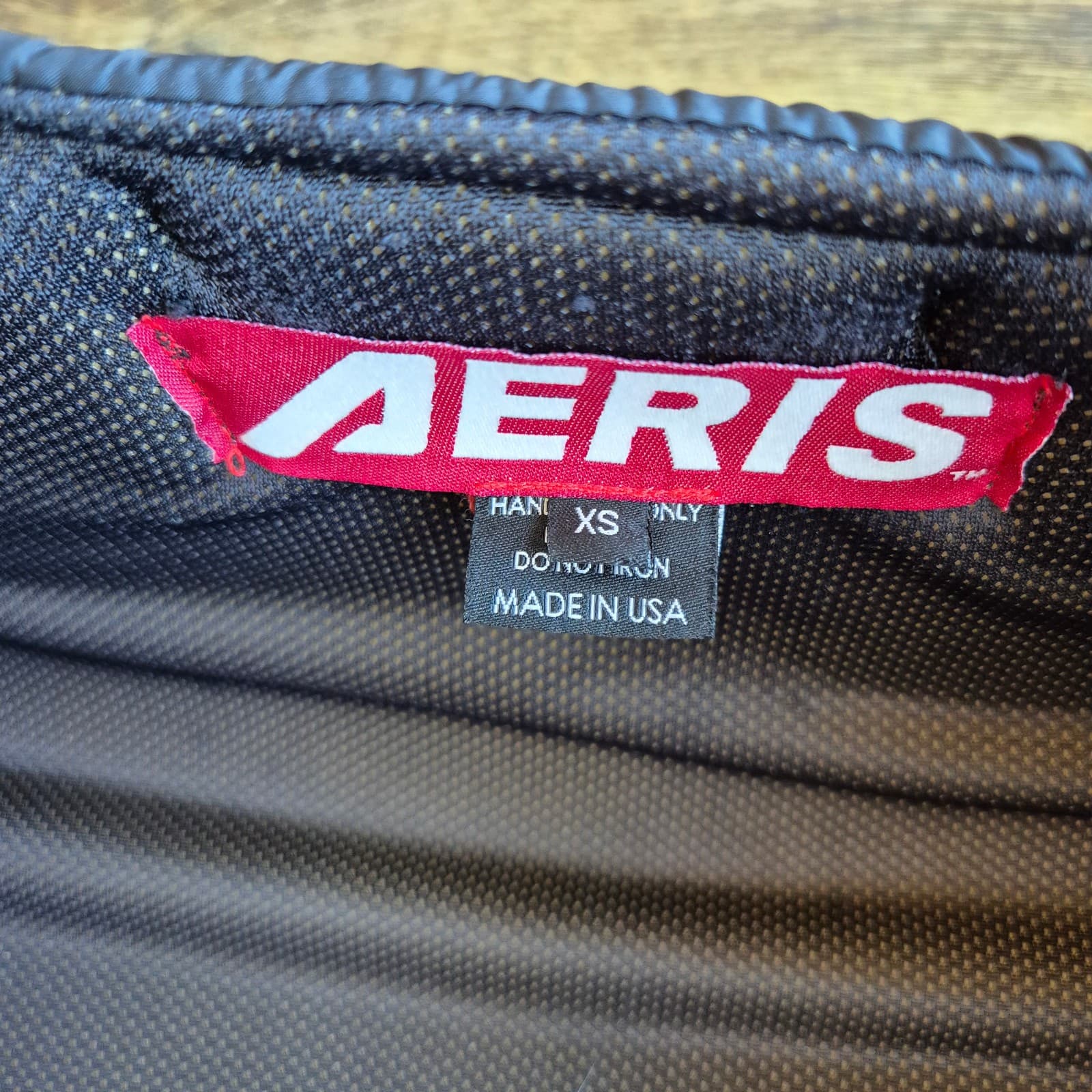 Aeris Ozone Made in USA Extreme Cold Insulated Windproof Jacket Liner Black XS - Thumbnail 6