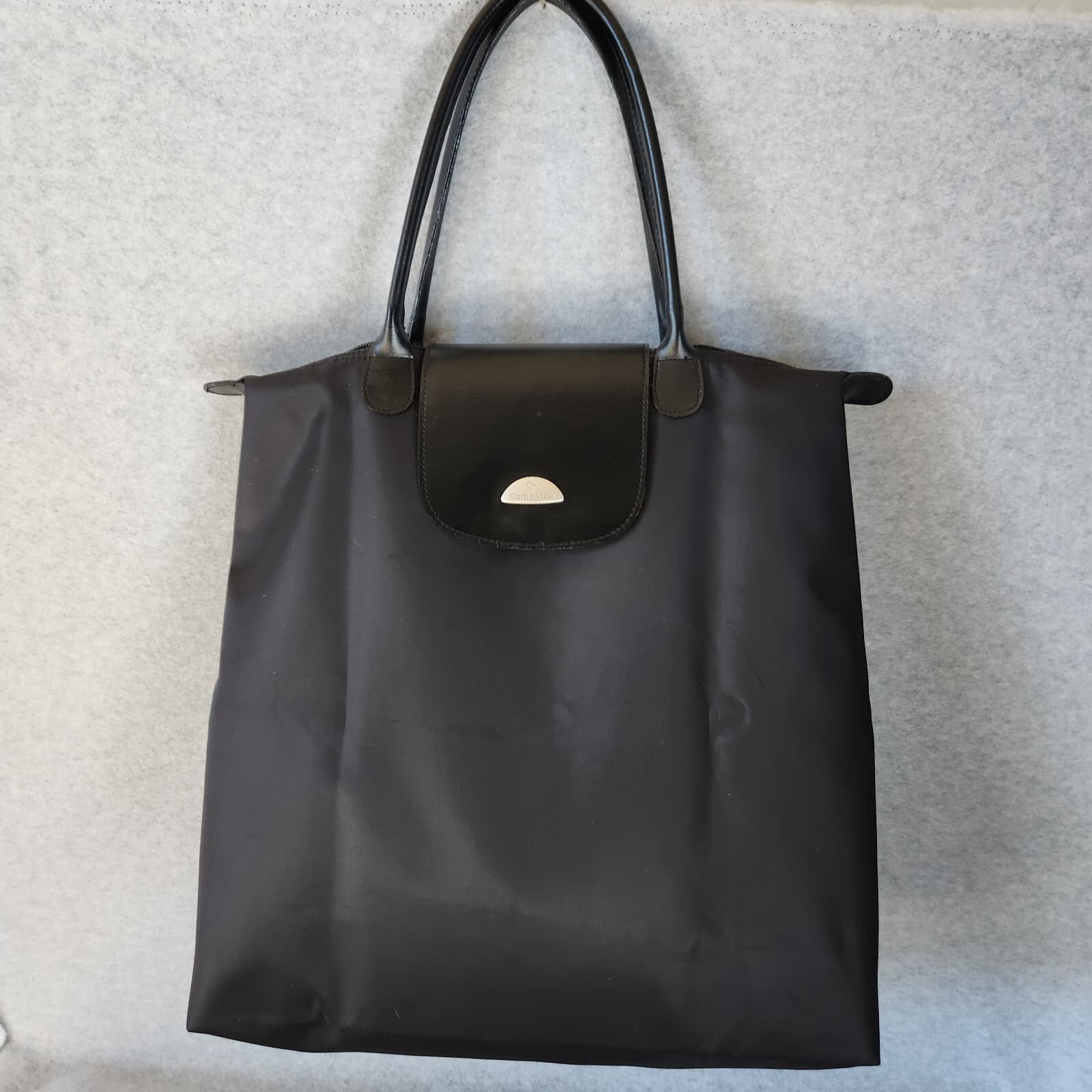 Samsonite Foldable Tote Carry-On Travel Bag Zip/Snap Nylon Waterproof Black - Thumbnail 3