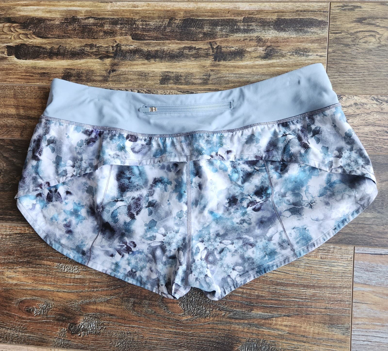 Lululemon Speed Up Mid-Rise Short 3" Kaleidofloral Multi Blue Cast Women's 10 - Thumbnail 4