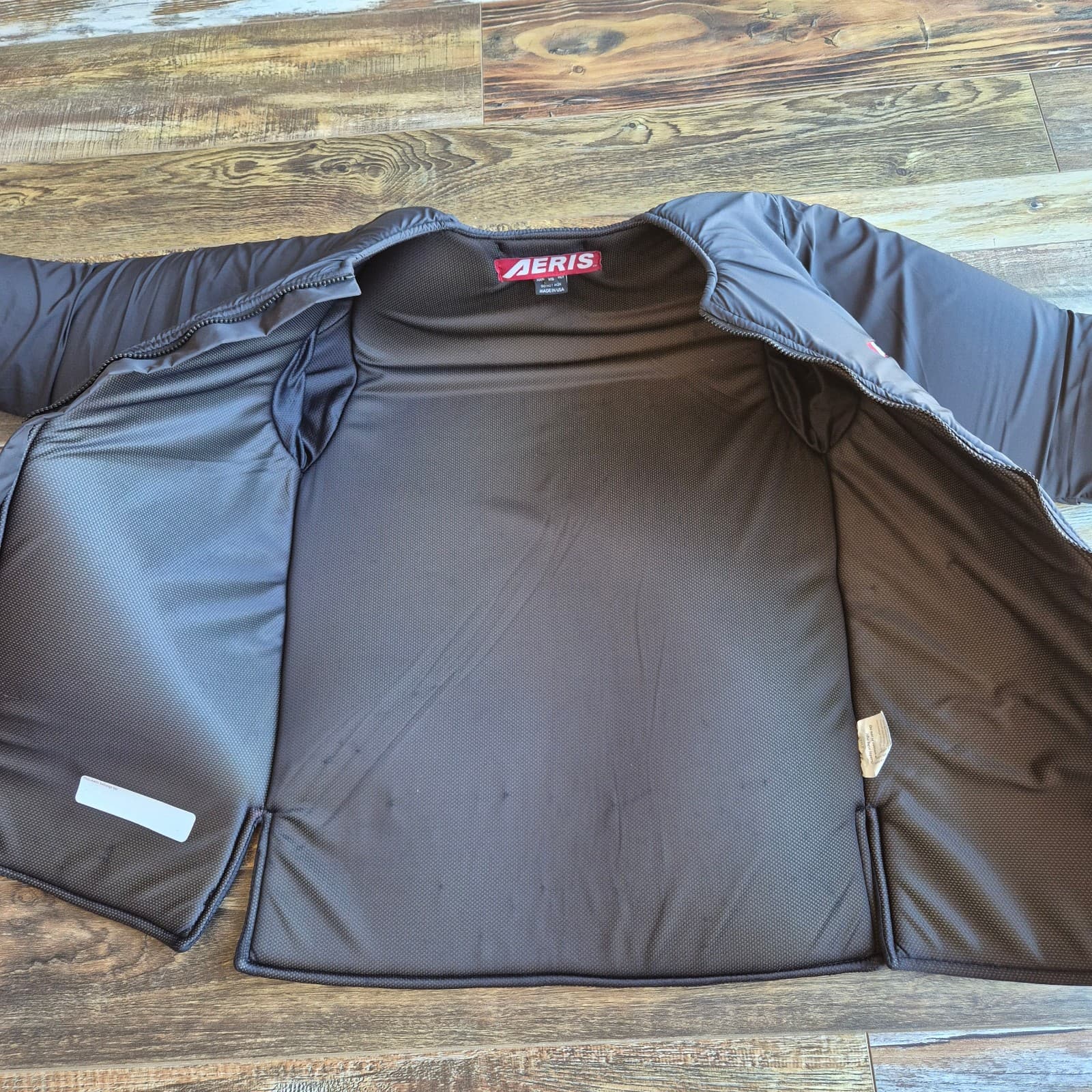 Aeris Ozone Made in USA Extreme Cold Insulated Windproof Jacket Liner Black XS - Thumbnail 5