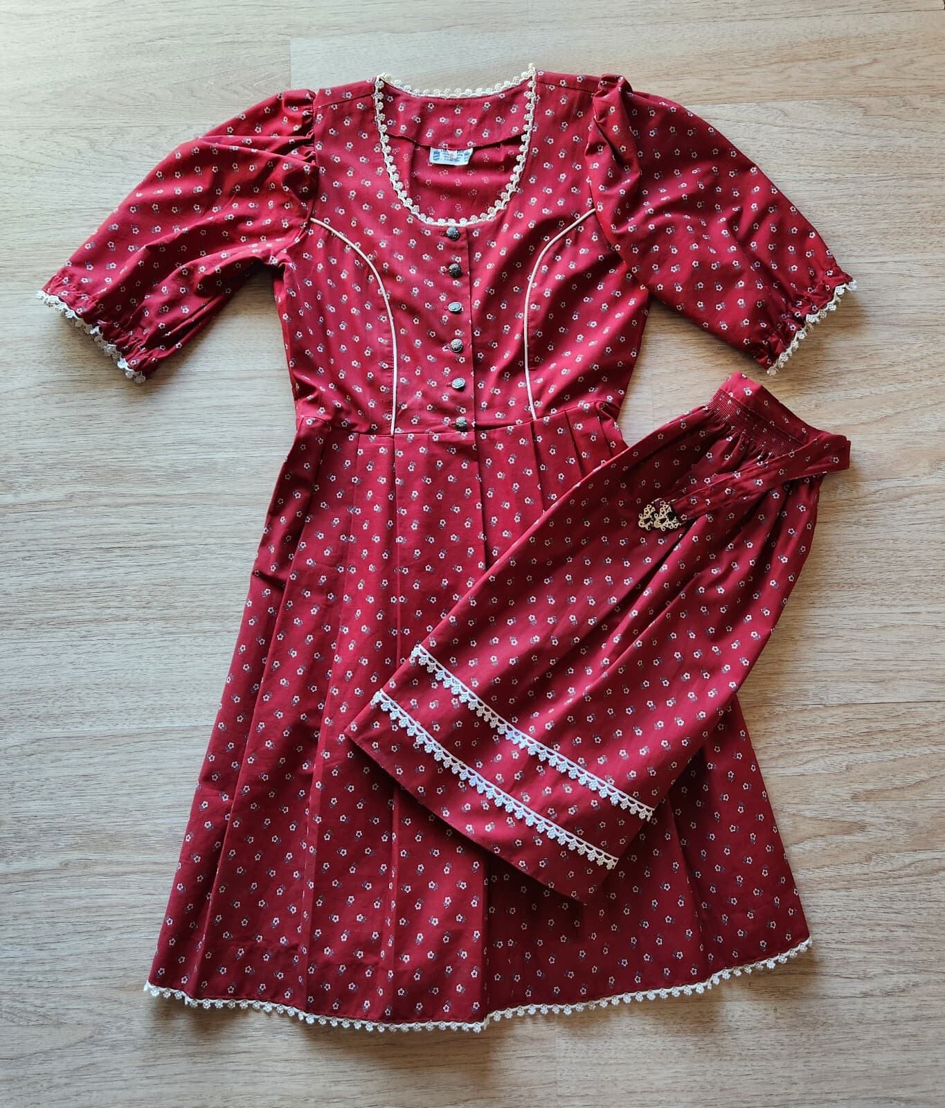Vintage Ernst Licht 2 Piece Oktoberfest Prairie Dress Lace Trim Floral Red Sz.8 - Thumbnail 2