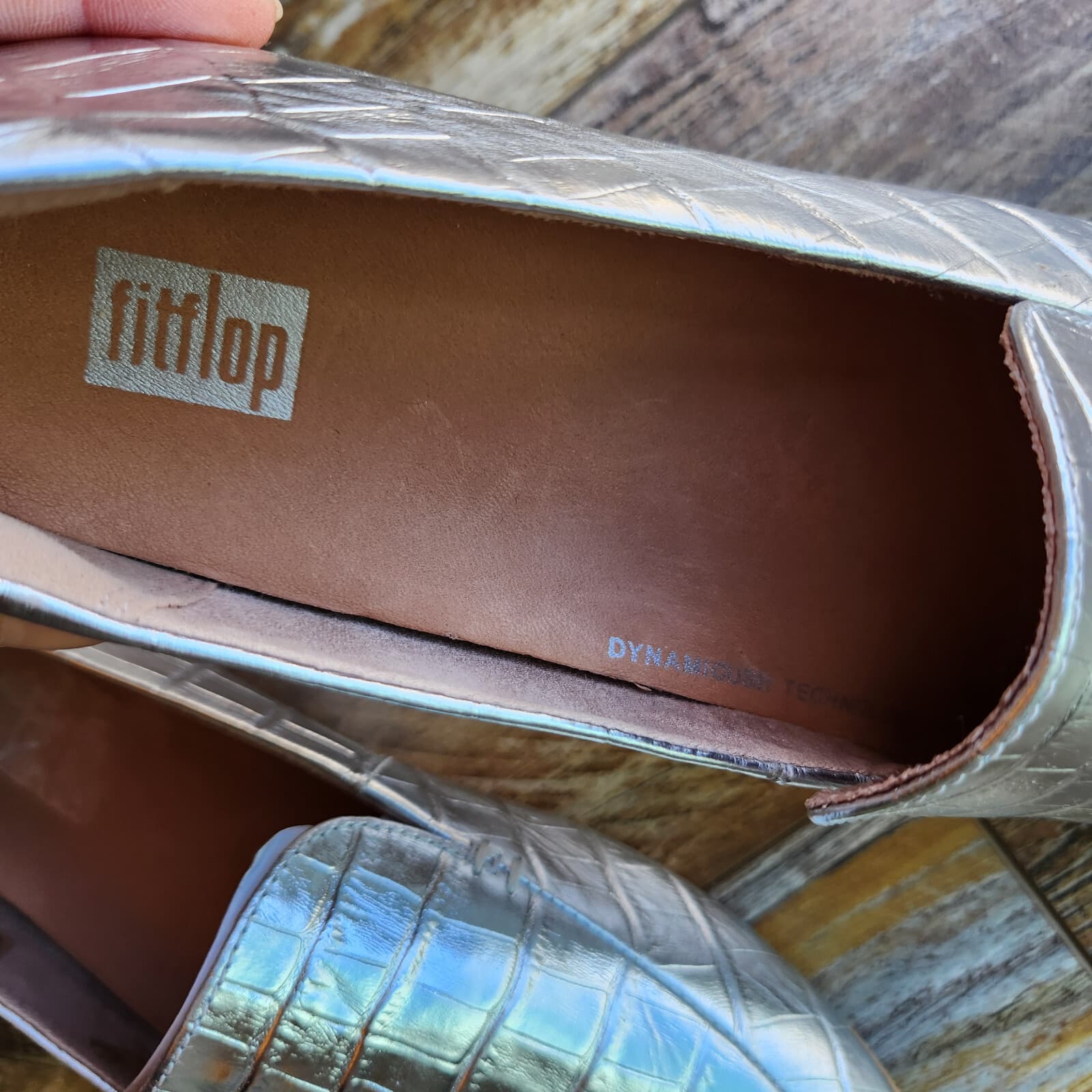 NWoB Fitflop Lena Croc-Embossed Silver Metallic Leather Loafer Flat Women's US5 - Thumbnail 16