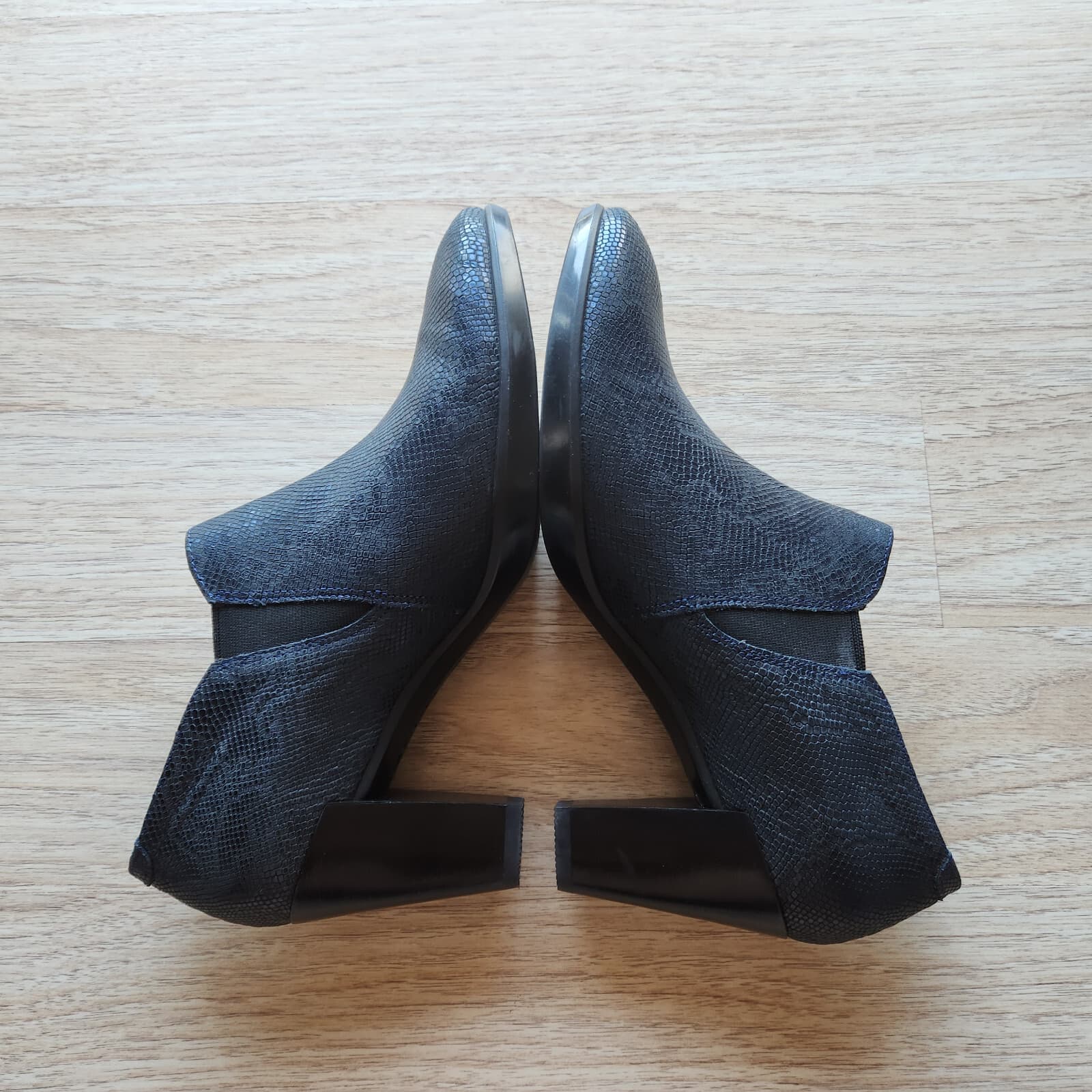 EUC ecco Leather Snakeskin Shootie Ankle Boots Platform Heel Slide On Blue EU42 - Thumbnail 8