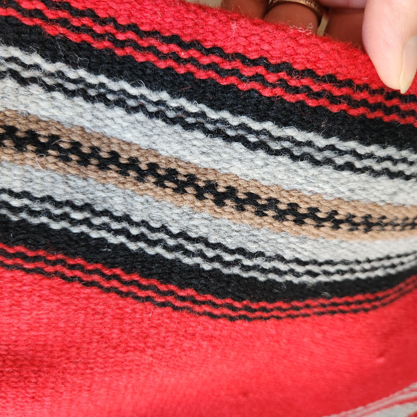 Orteca's Chimayo 100% Wool Hand Woven Navajo Native Southwest Shoulder Bag Red - Thumbnail 6