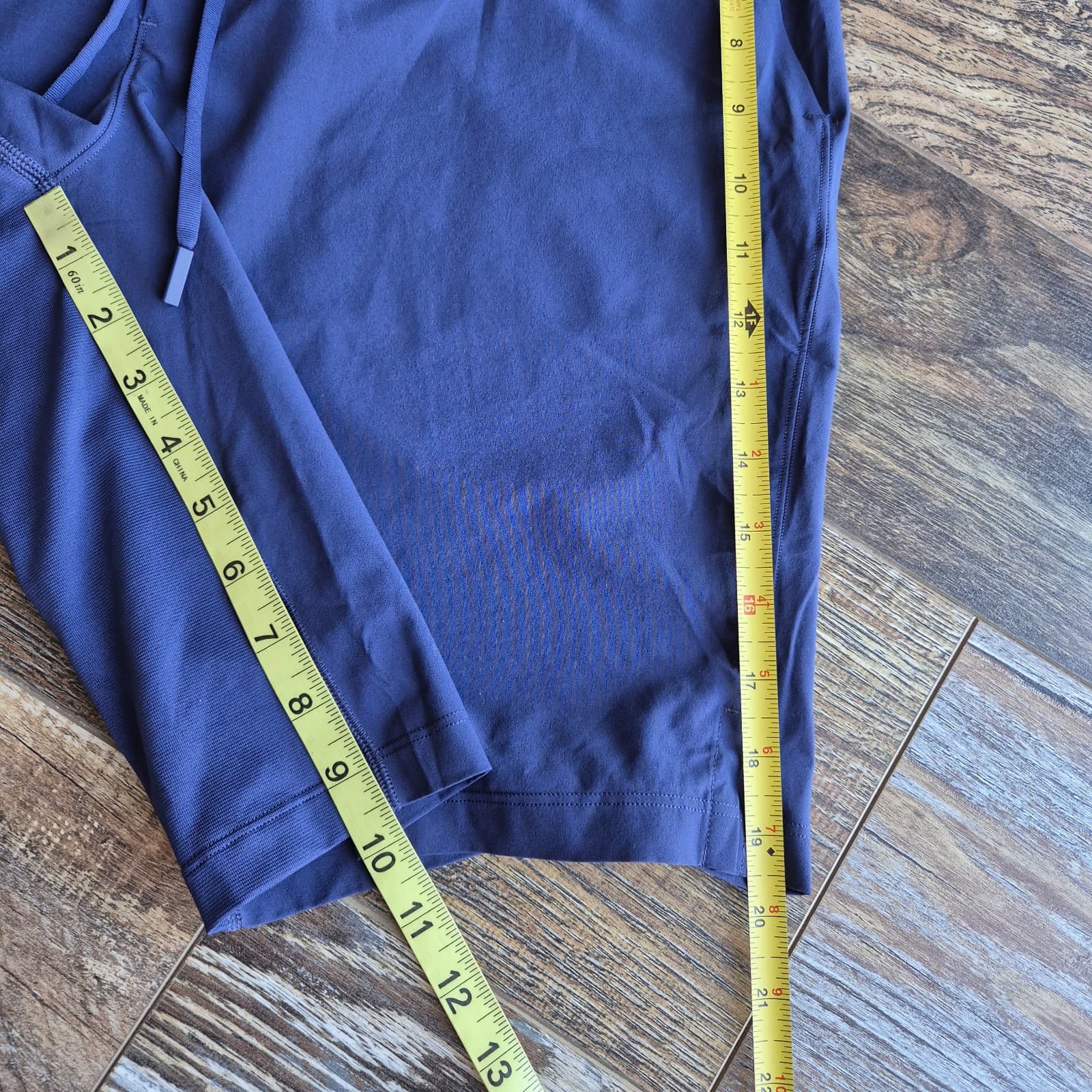 Lululemon T.H.E. Short 10" Linerless Zip-Pocket Drawstring Navy Blue Men's M - Thumbnail 11